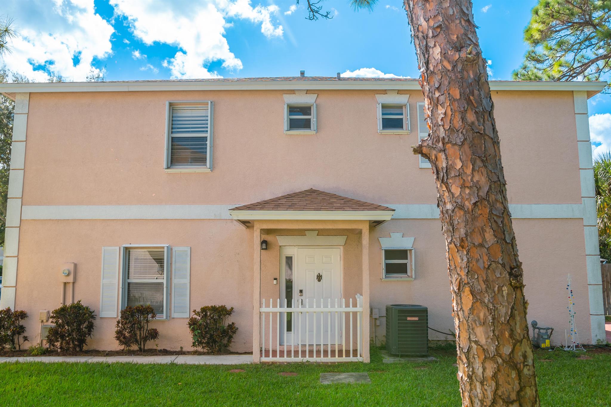 Homes for sale in Greenacres, FL | 162 Baldwin Boulevard, Greenacres, FL 33463 | MLS# R11097969