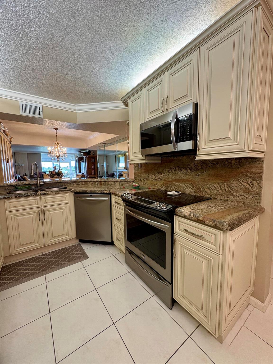 Homes for sale in Boca Raton, FL | 23249 Barwood Lane #402, Boca Raton, FL 33428 | MLS# R11097982