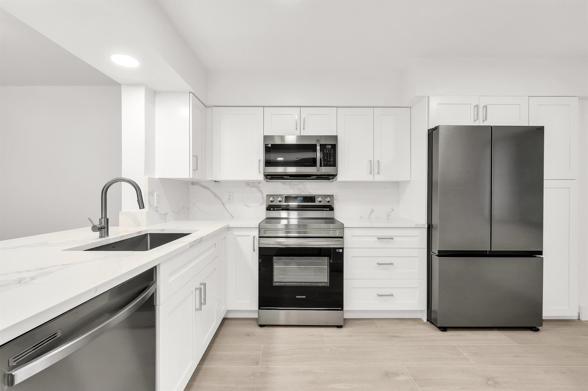 Homes for sale in Delray Beach, FL | 7290 Kinghurst Dr #102, Delray Beach, FL 33446 | MLS# R11097989