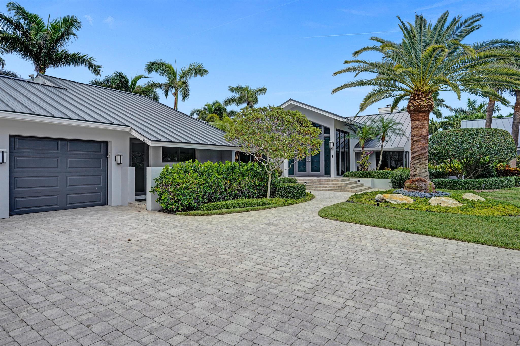 Homes for sale in Delray Beach, FL | 961 Iris Dr, Delray Beach, FL 33483 | MLS# R11097998