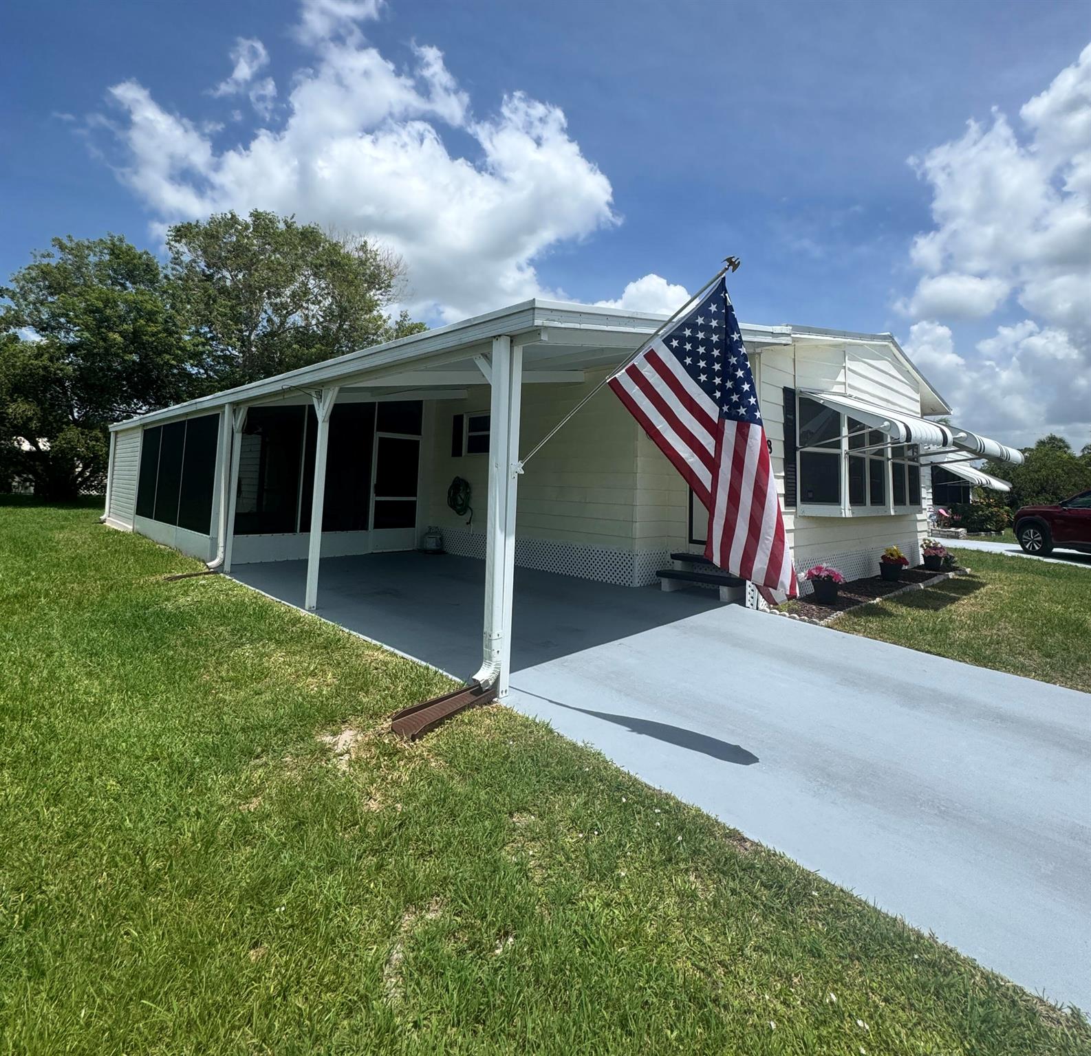 Homes for sale in Fort Pierce, FL | 8 Grande Camino Pl, Fort Pierce, FL 34951 | MLS# R11098006