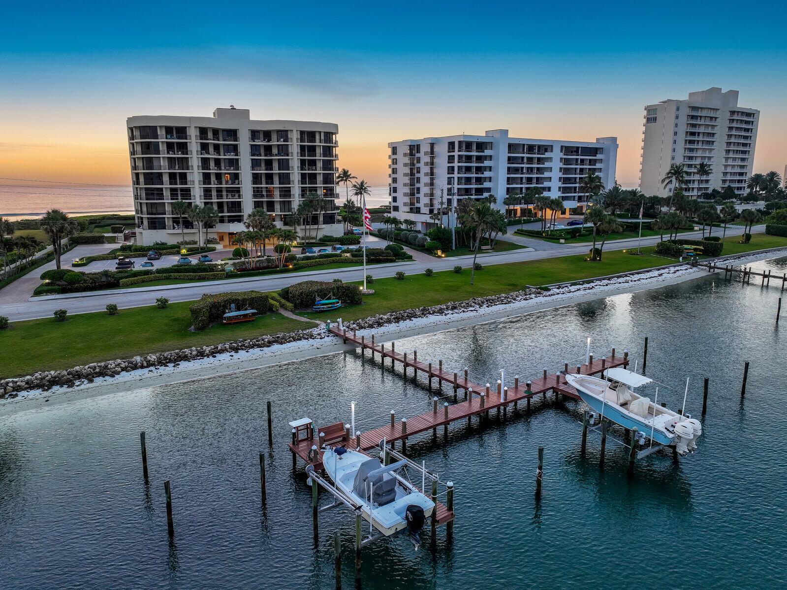 19850 Beach Road Unit 8d, Jupiter, Florida 33469
