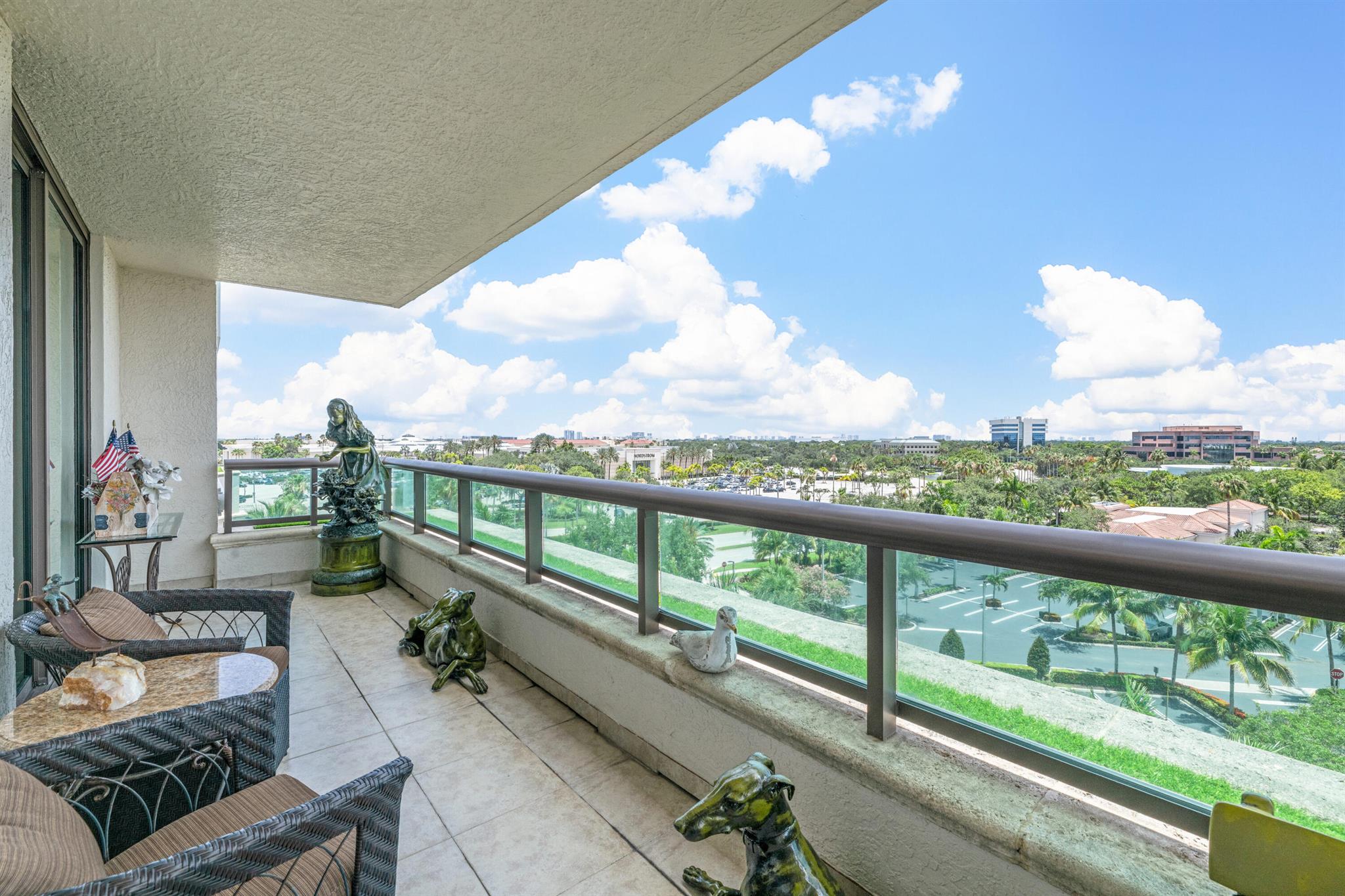 Image to showcase the property located at 3610 Gardens Parkway 602a