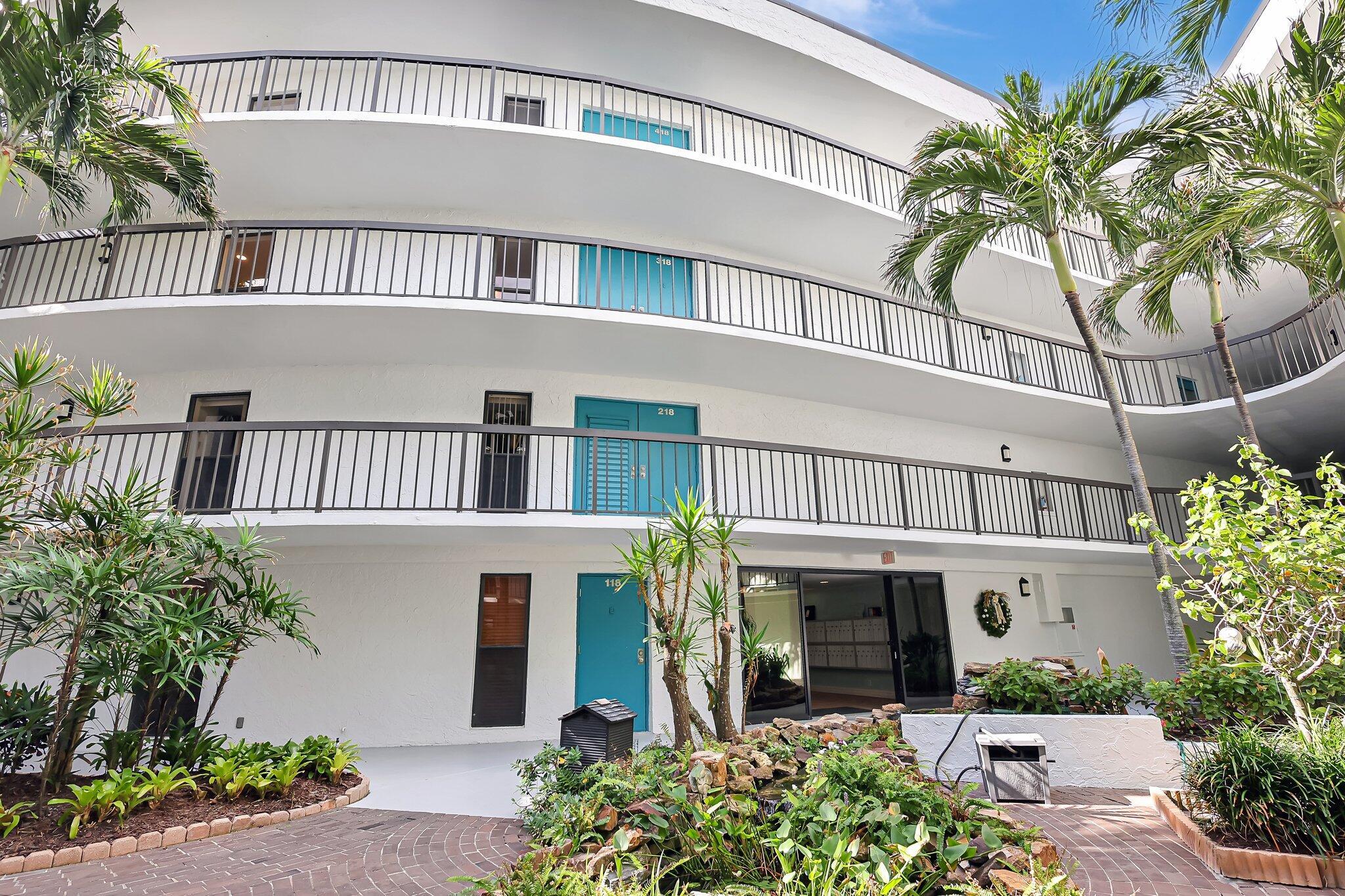 Homes for sale in Stuart, FL | 1357 Ne Ocean Boulevard #318, Stuart, FL 34996 | MLS# R11098087