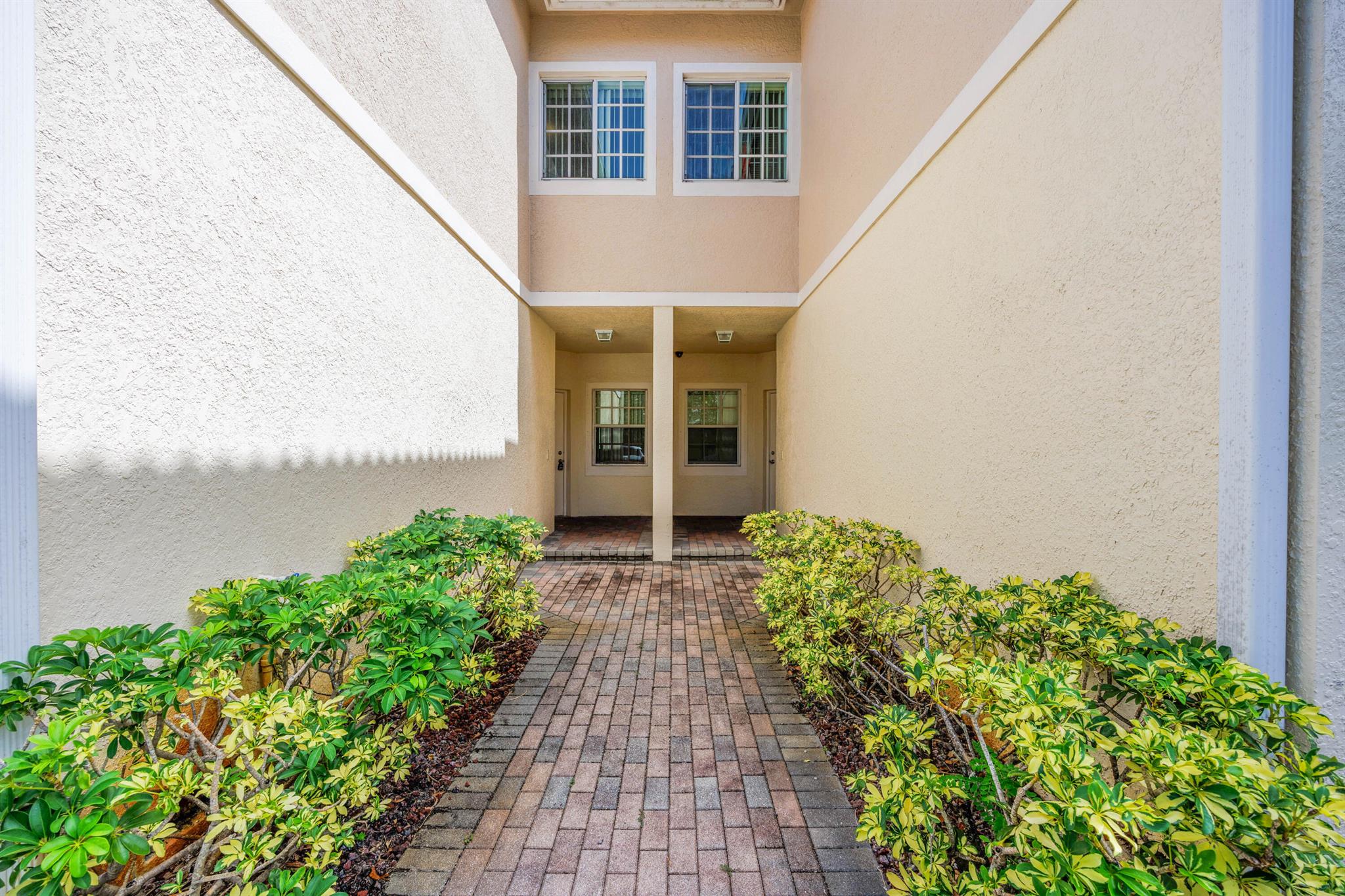 Homes for sale in Delray Beach, FL | 5441 Via Delray #17, Delray Beach, FL 33484 | MLS# R11098137