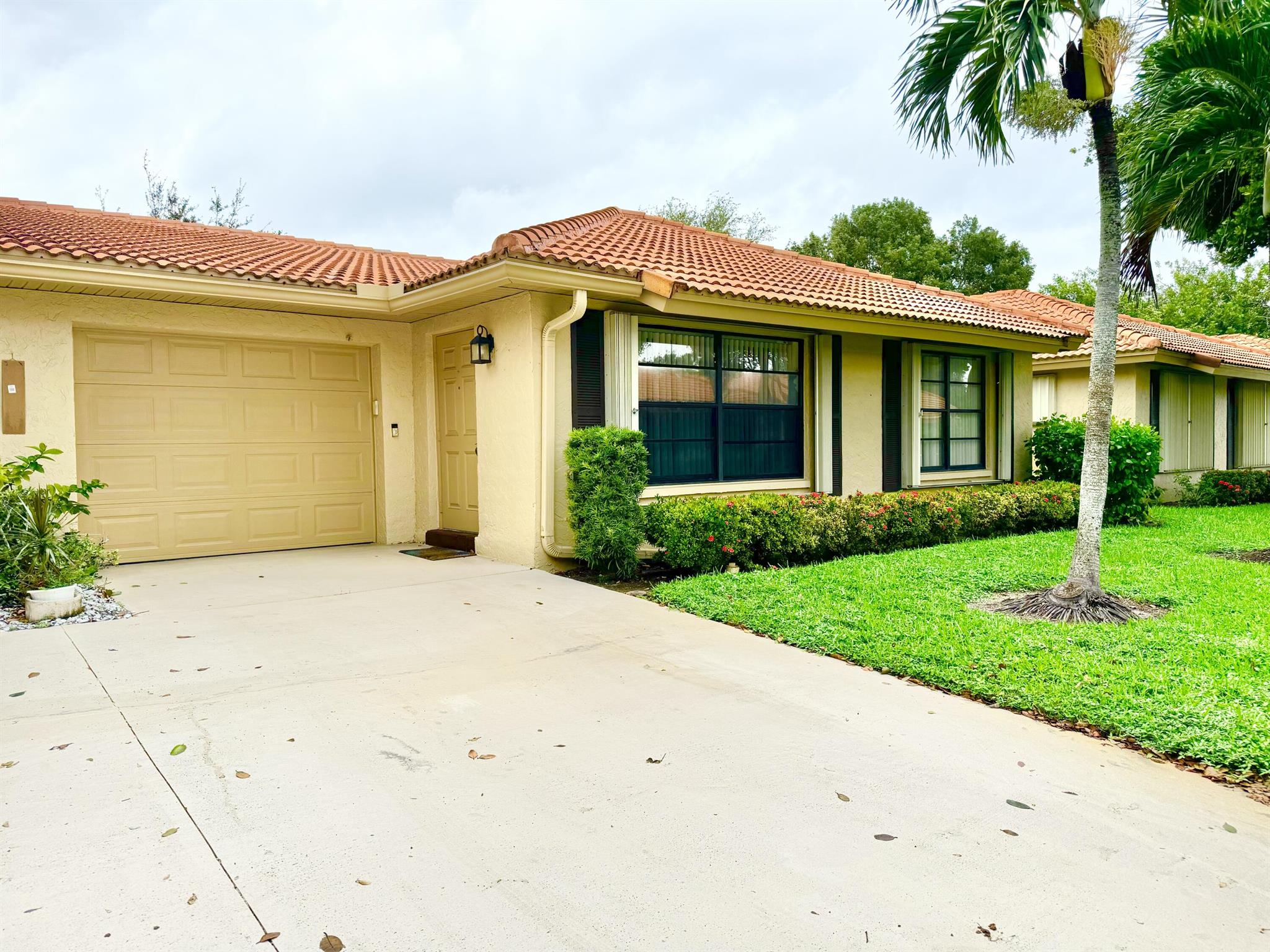 Welcome to Bent Tree Villas West, a vibrant 55+ community. This charming 2-bedroom, 2-bath villa offers beautiful water views and a low-maintenance lifestyle. Selling FULLY Furnished. The HOA provides access to fantastic amenities like a refreshing pool, a fully-equipped fitness center, and well-manicured grounds. Located just a short drive from pristine beaches, shopping, and dining, this home is ideally situated for convenience and leisure. Enjoy outdoor adventures in nearby parks, or explore popular spots like Boynton Beach Mall and Oceanfront Park. With easy highway access, this villa is perfect for those seeking a peaceful yet connected coastal lifestyle. Don't miss the chance to make it yours!