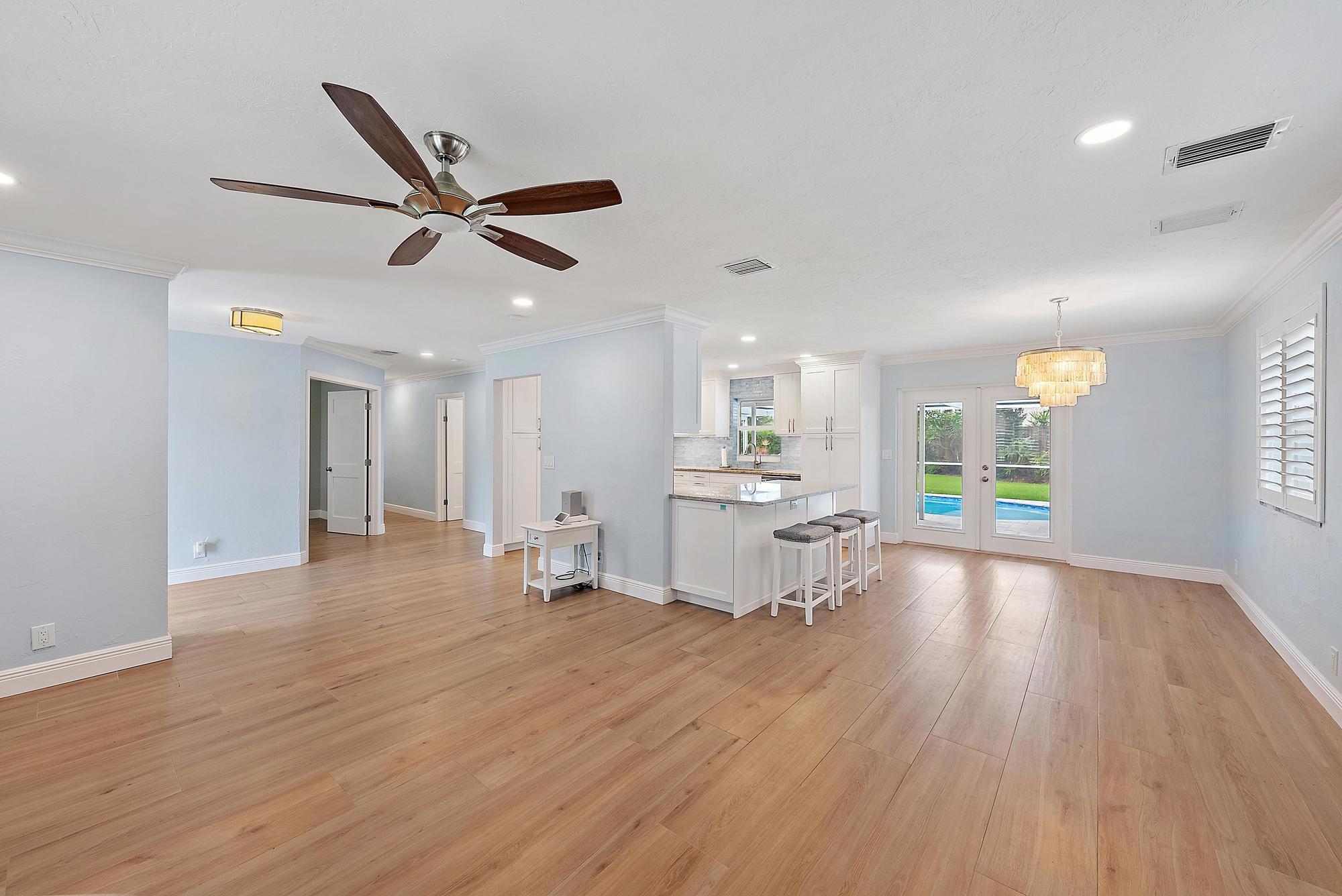 Image to showcase the property located at 2615 Wabash Drive