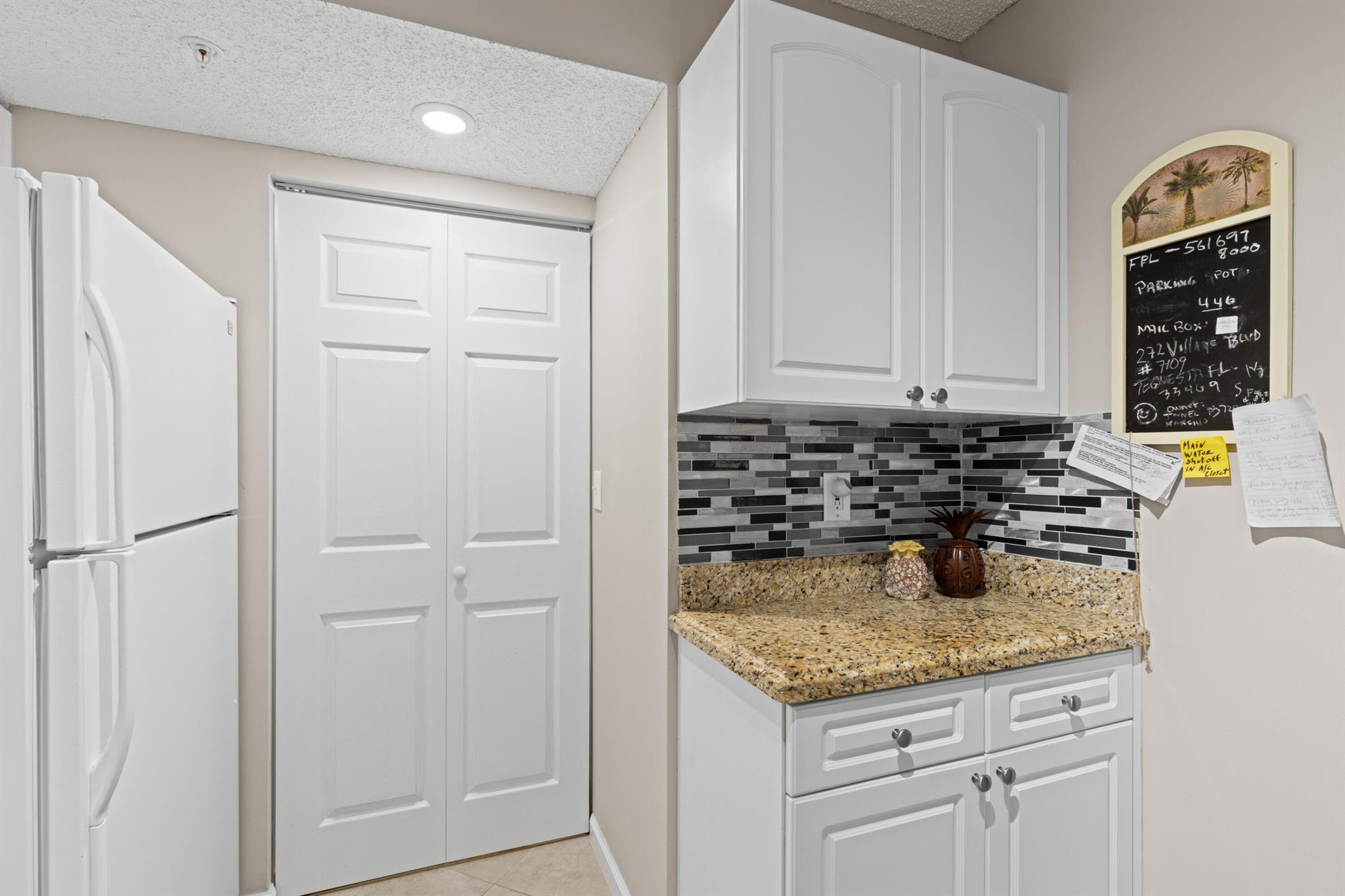 Image to showcase the property located at 272 Village Boulevard 7109