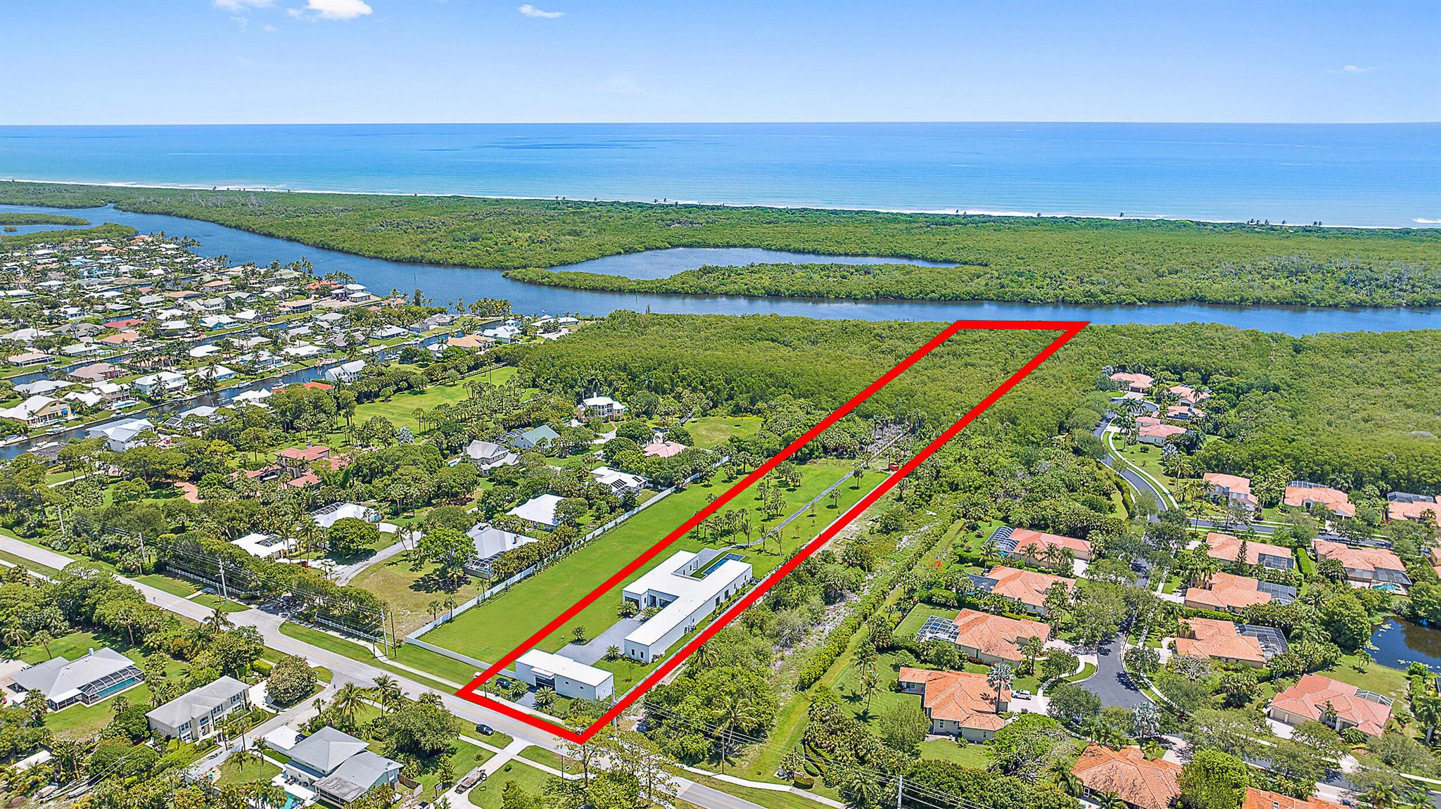 9741 Gomez Avenue Hobe Sound, FL 33455