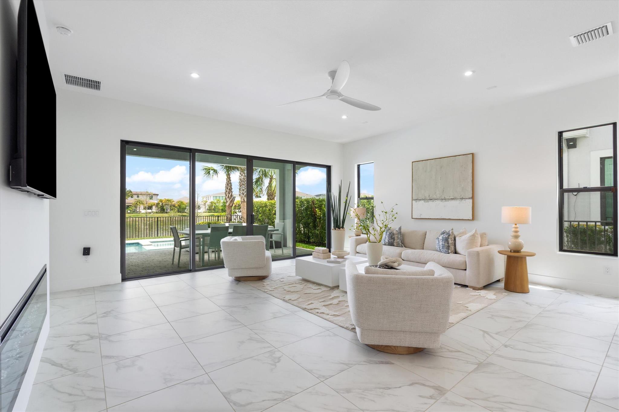 Image to showcase the property located at 12466 Solana Bay Circle