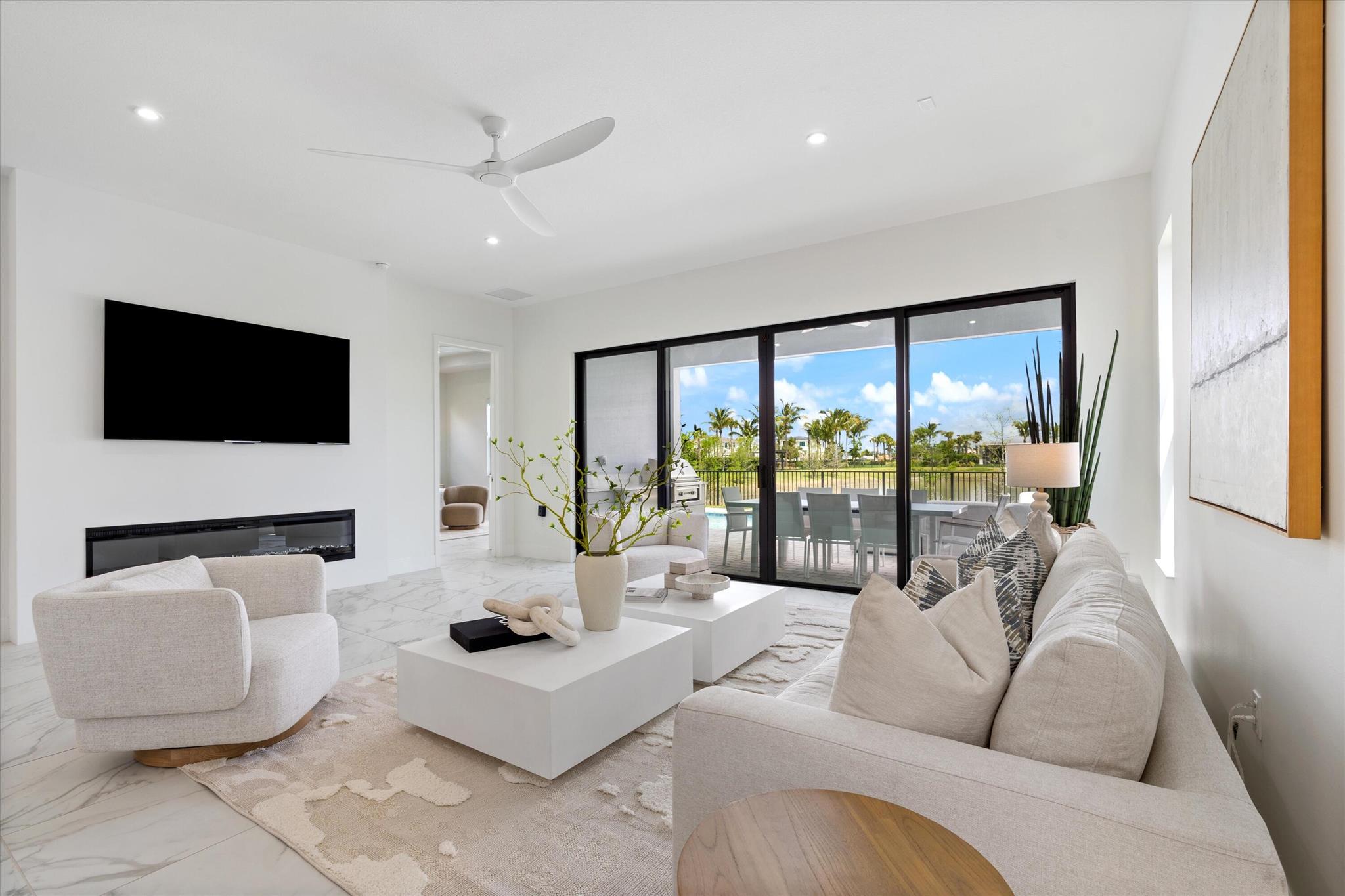 Image to showcase the property located at 12466 Solana Bay Circle