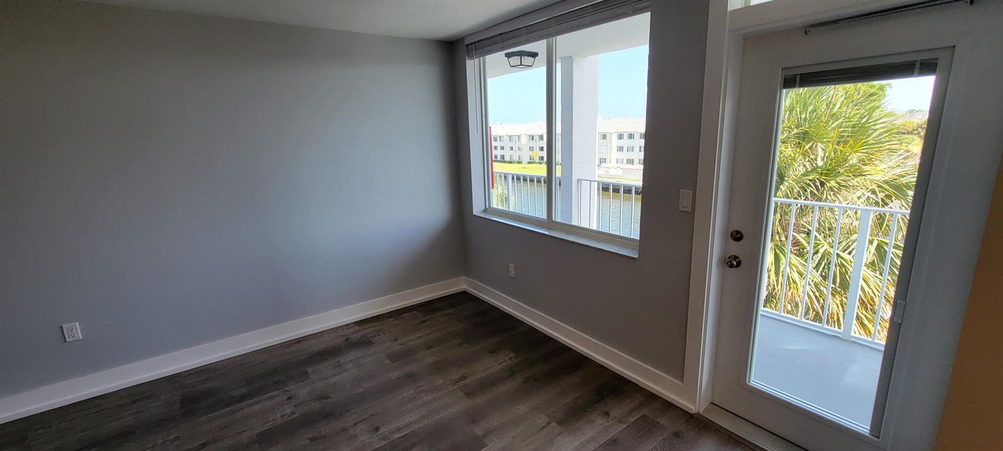 Image to showcase the property located at 108 Paradise Harbour Boulevard 405