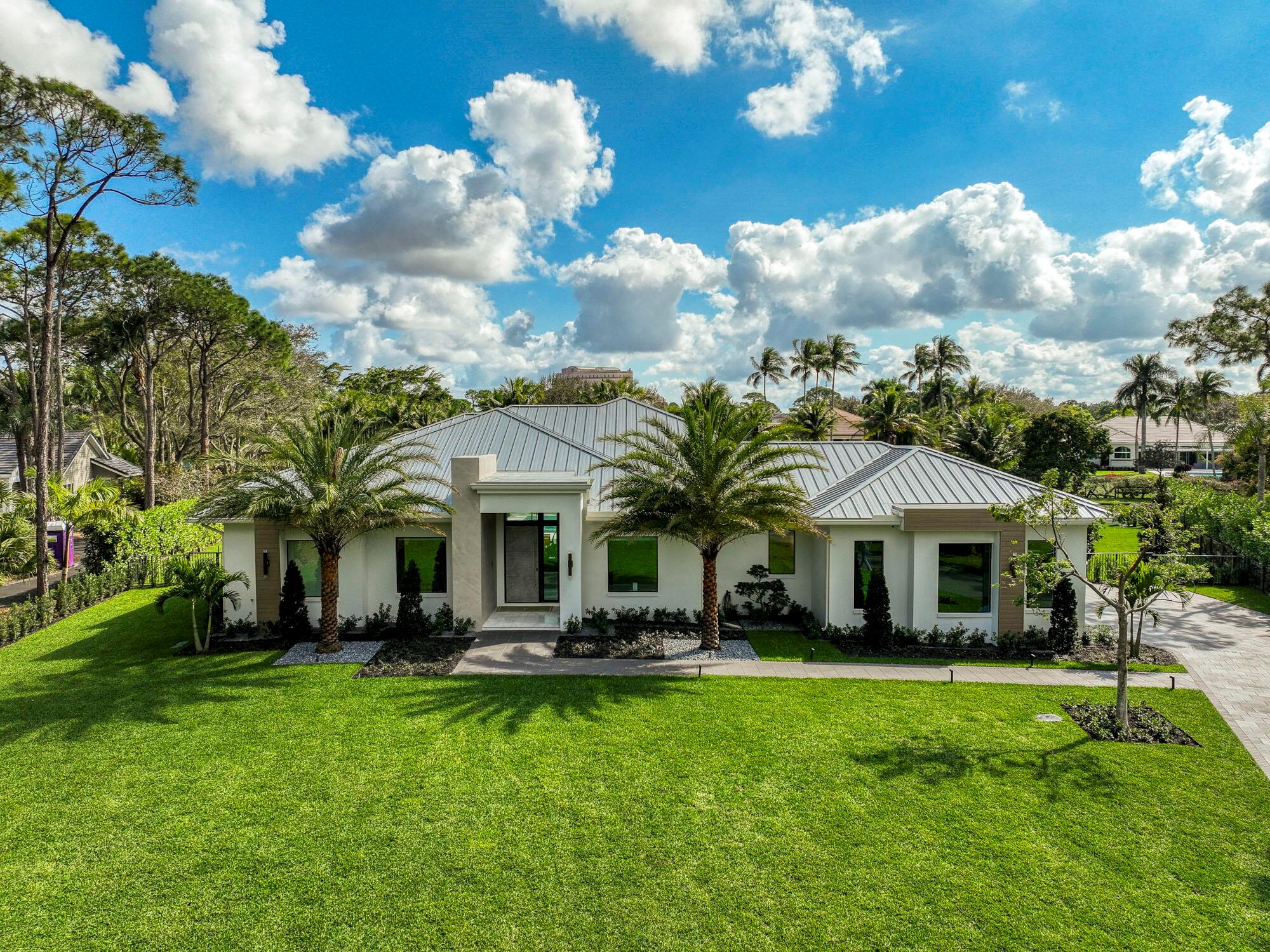 5172 Desert Vixen Road, Palm Beach Gardens, Florida 33418