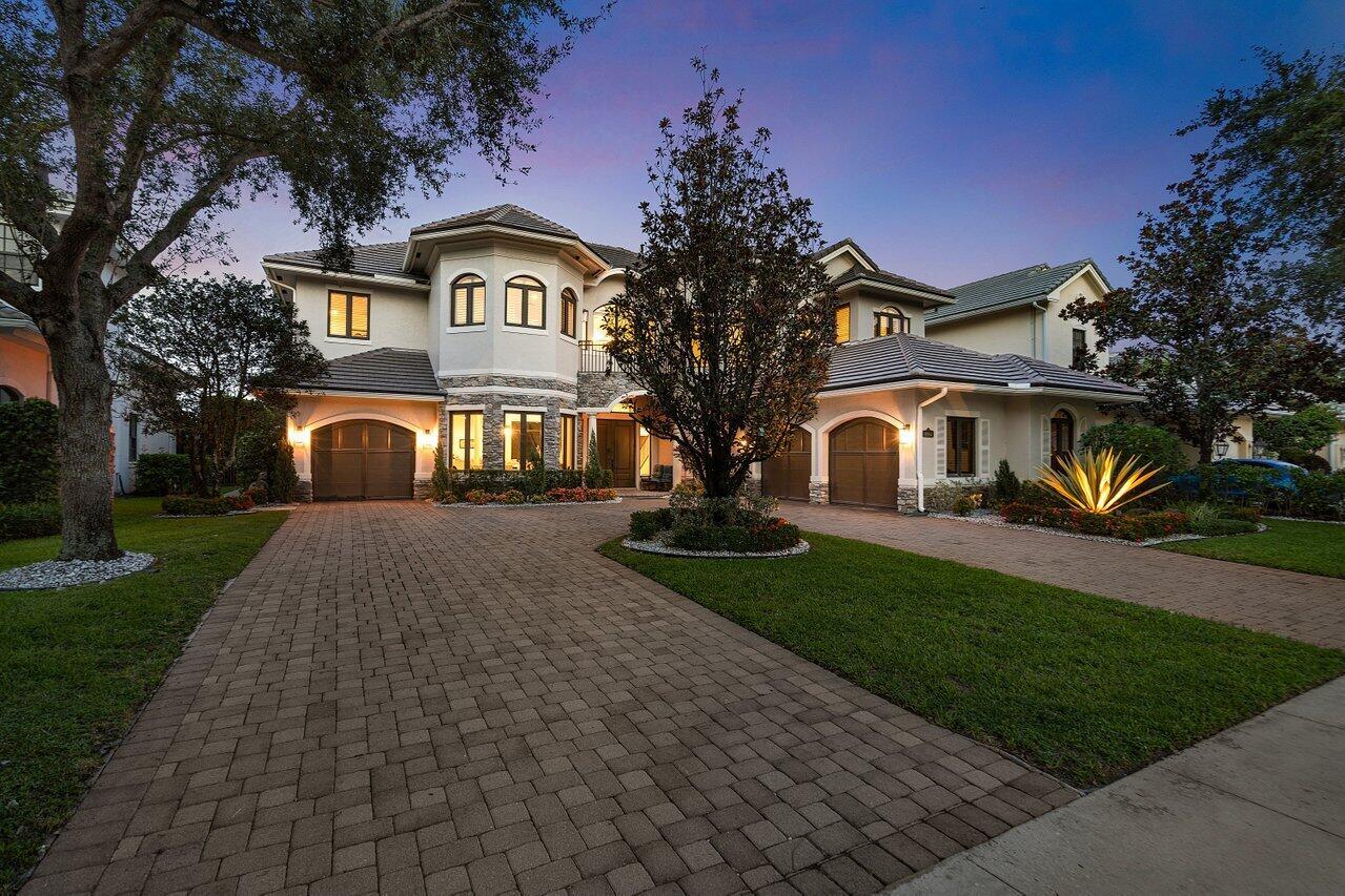 8984 Three Rail Drive, Boynton Beach, Florida 33472