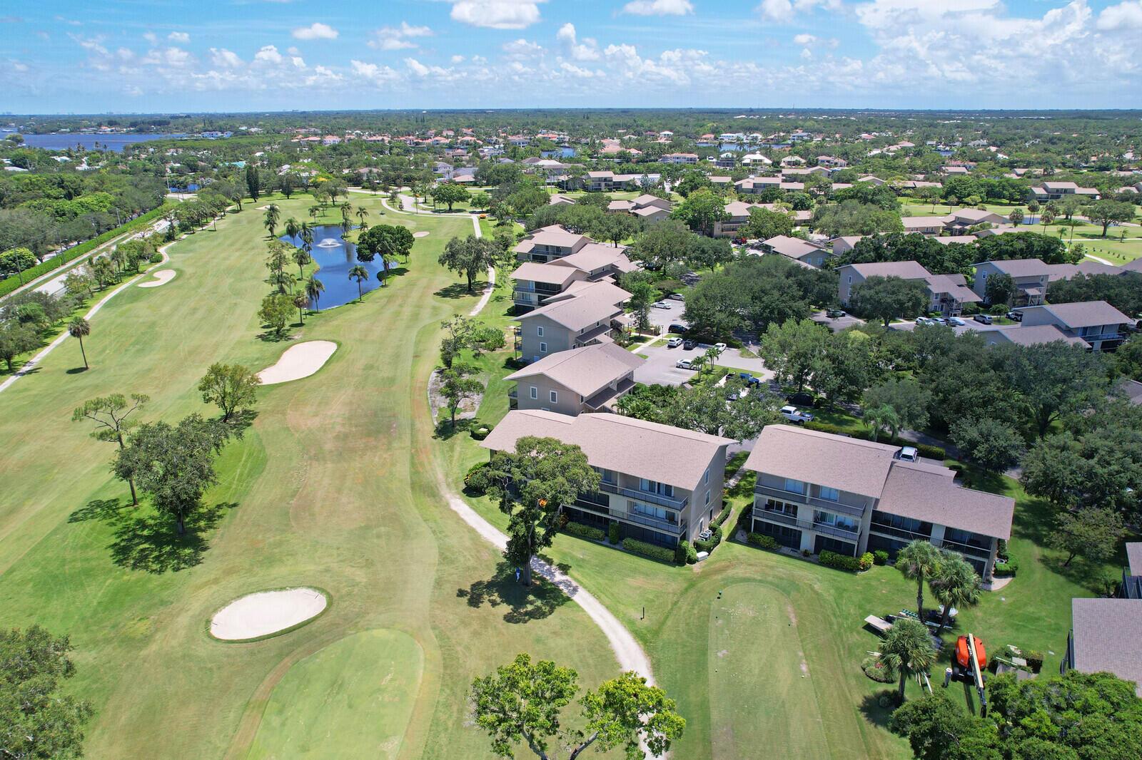 3BR/2.5BA end-unit townhome in Tequesta's hidden gem--Riverbend Country Club! Enjoy golf course views from dual balconies and a spacious great room. Features include an updated open kitchen with quality cabinetry, full-size W/D, and a large master suite with double closets and en-suite bath. Fully furnished and move-in ready. Riverbend offers a Fazio 18-hole course, Har-Tru tennis, pickleball, 2 pools on the Loxahatchee River, and year-round social events--all for just $680/quarter, no equity required. Gated, all-ages, pet-free community near beaches, dining, and PBIA.