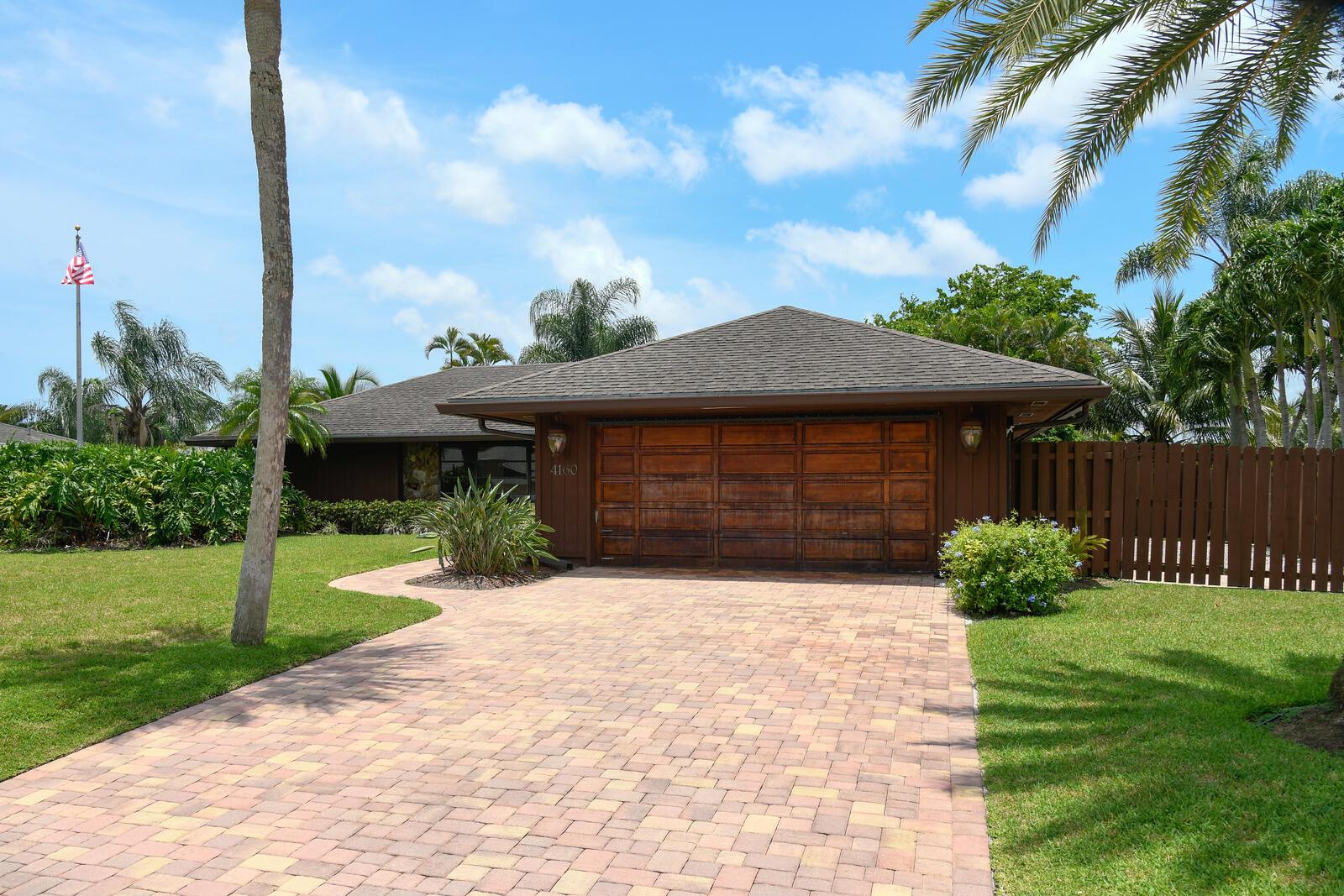 Image to showcase the property located at 4160 Cedar Avenue