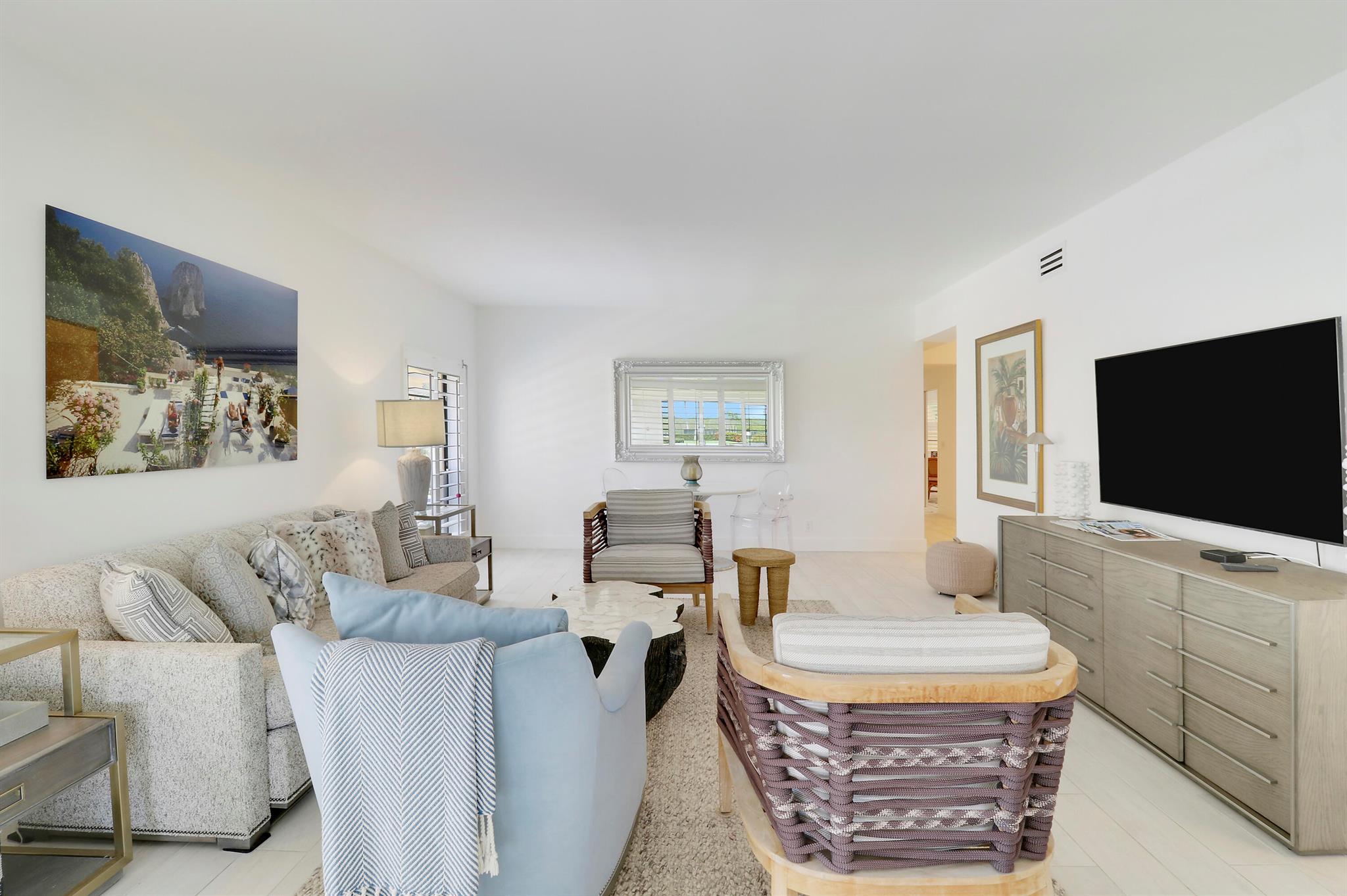Image to showcase the property located at 275 Beach Road A101