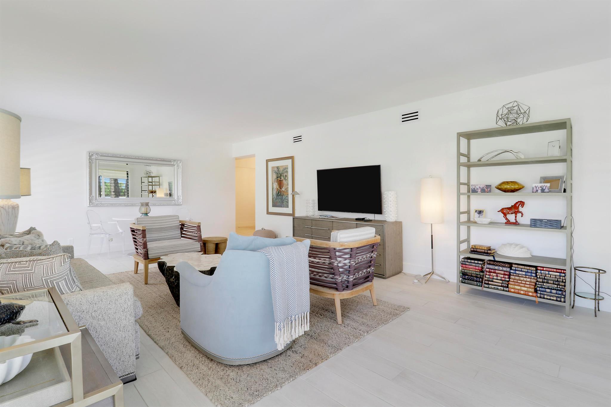 Image to showcase the property located at 275 Beach Road A101