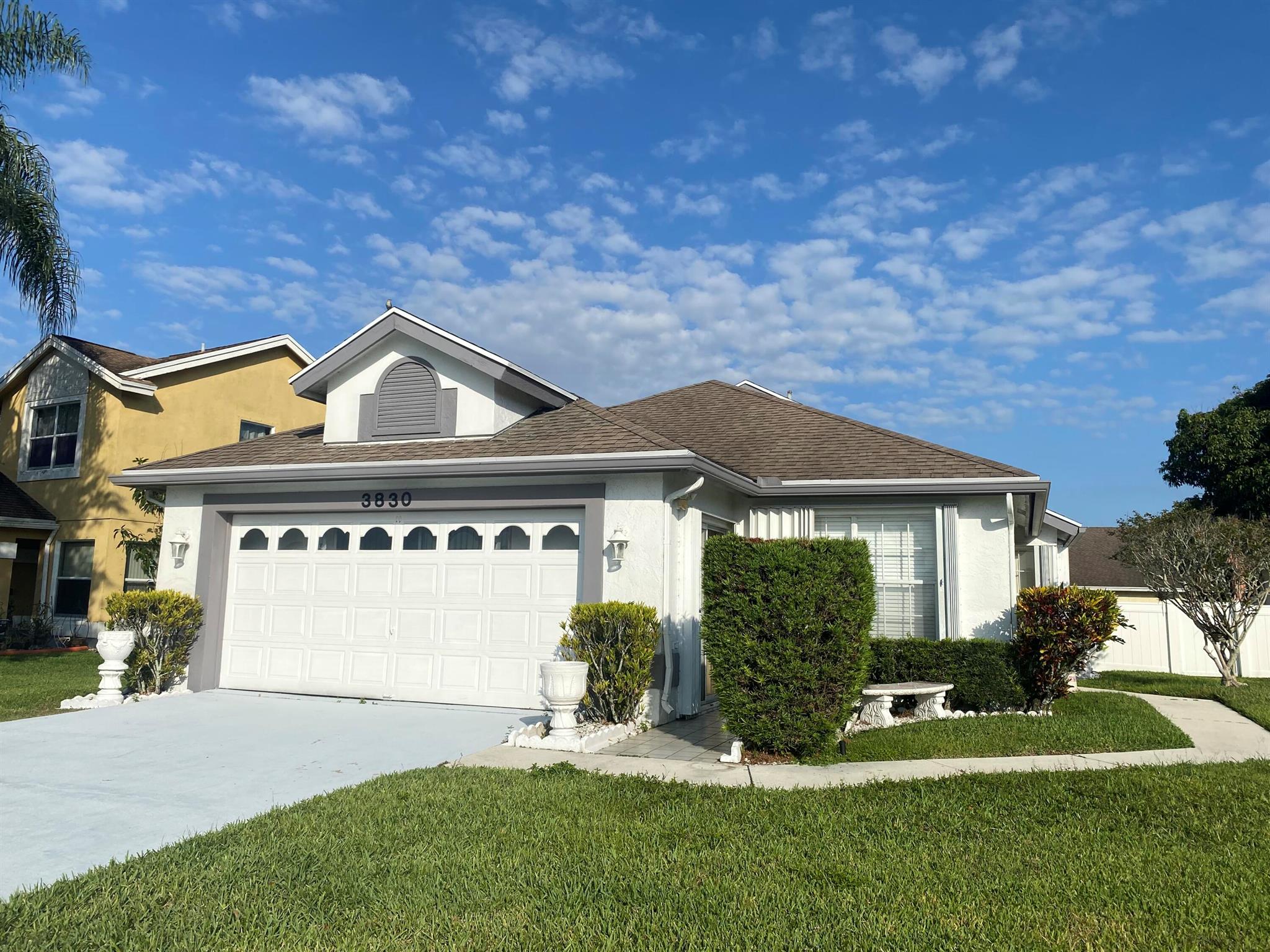 3830 Circle Lake Drive, West Palm Beach, Florida 33417