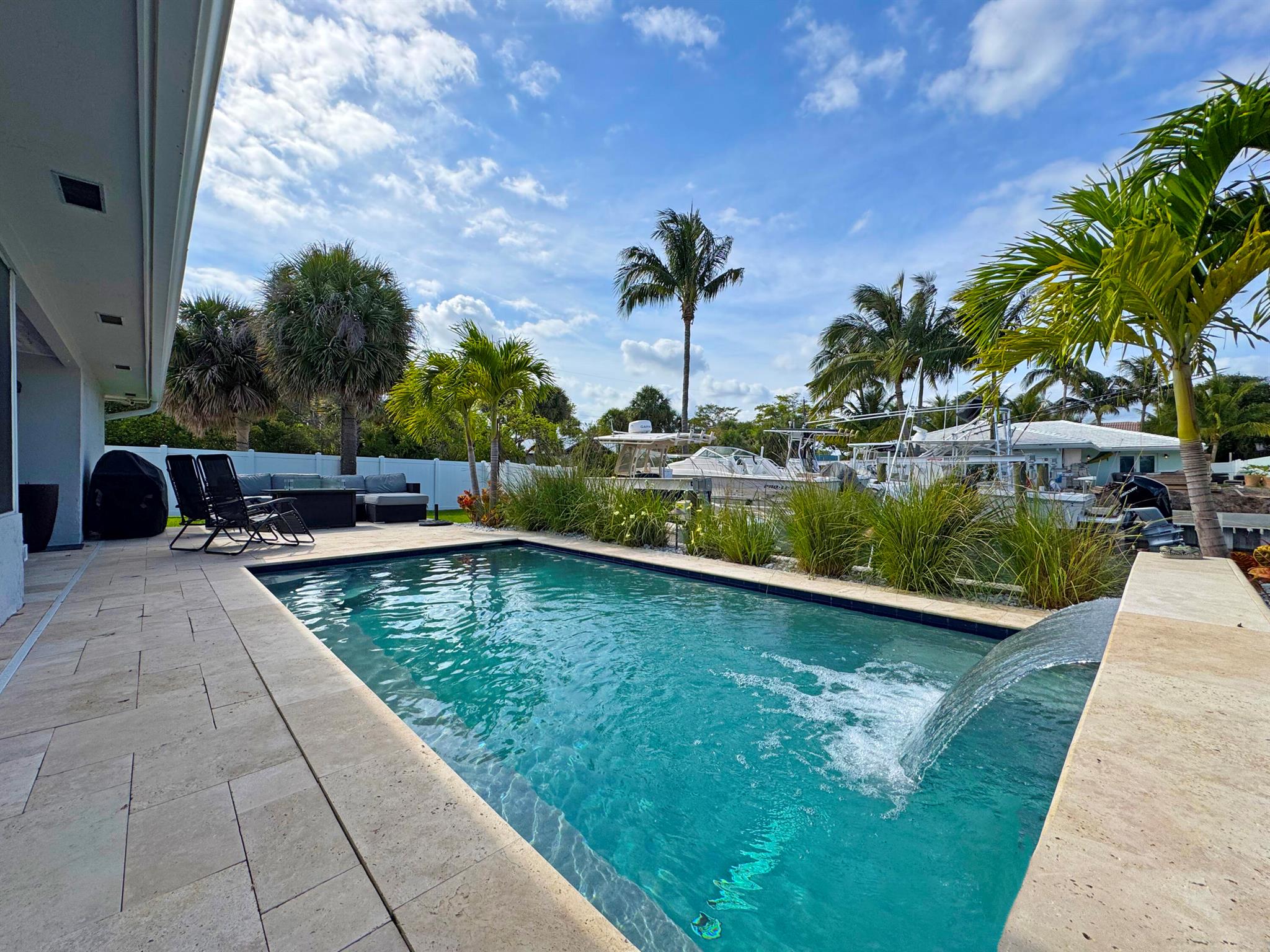 106 Periwinkle Drive Unit , Hypoluxo, Florida 33462