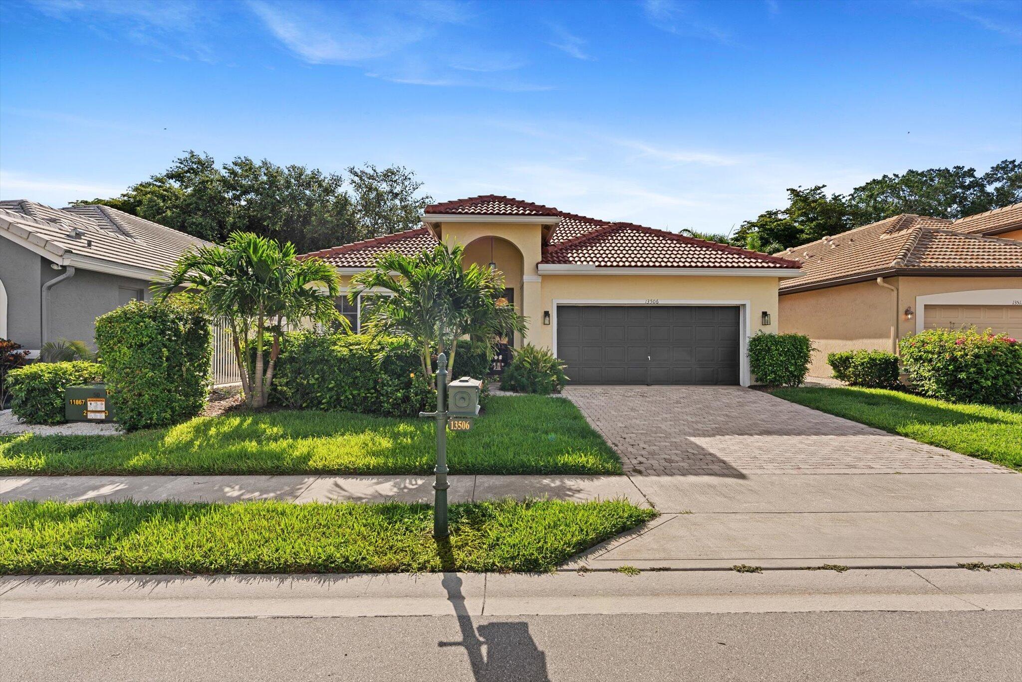 13506 Carrick Green Court, Delray Beach, Florida 33446