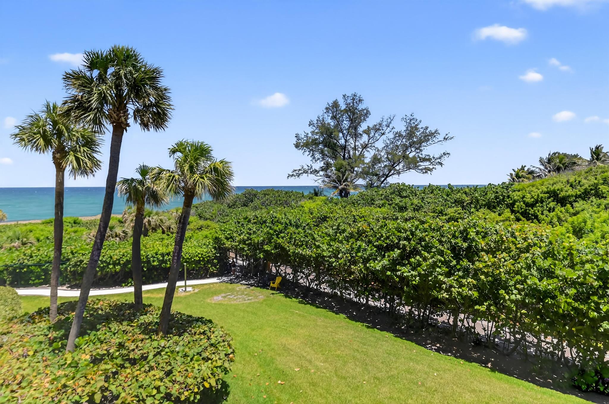 Location, Location, Location! Imagine yourself sitting on your balcony watching the sunrise and enjoying the ocean breezes and views of the water while boats go by sipping your morning coffee in this beautifully updated condo.  Upgraded stainless steel appliances include Subzero fridge with double bottom freezer, Miele dishwasher, Wolf built in cook top, oven and Decor microwave above.  Granite countertops and breakfast bar opening to dining/living area plus separate dining area for breakfast table. Double ensuites with split bedrooms. 1st ensuite has 2 full bathrooms that include, granite countertops, jacuzzi tub, bidet, separate shower, double walk-in closets.  2nd ensuite has its own private bathroom with bathtub and granite countertops