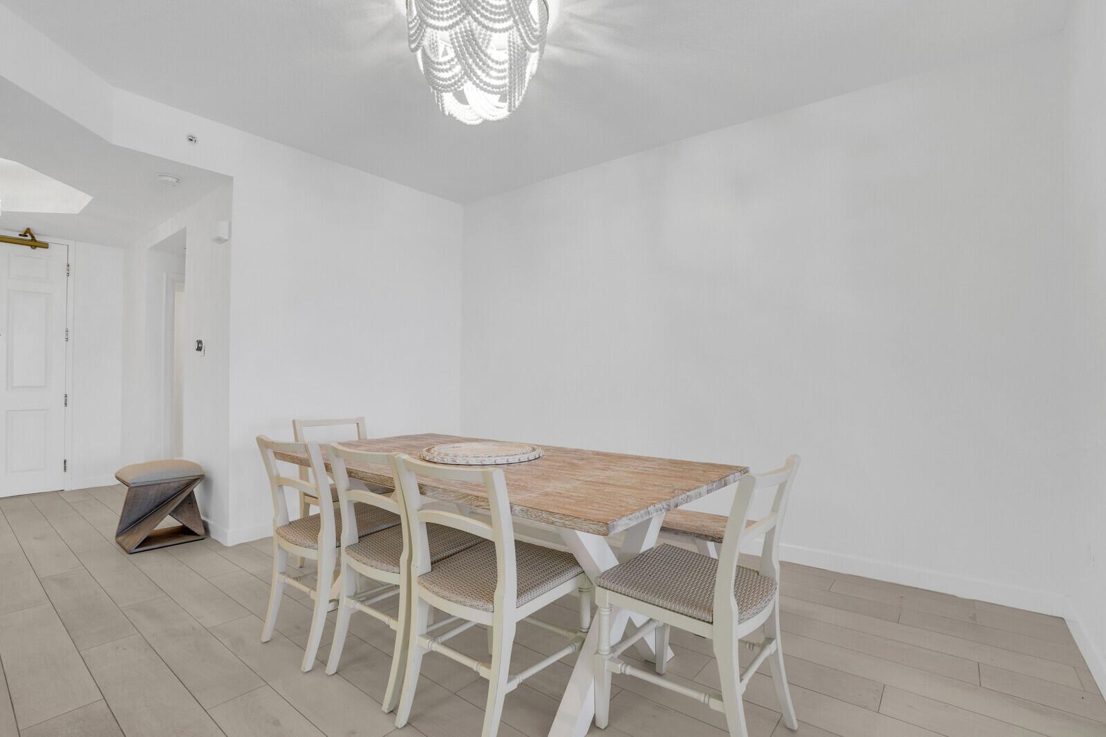 Image to showcase the property located at 120 Ocean Grande Boulevard 302