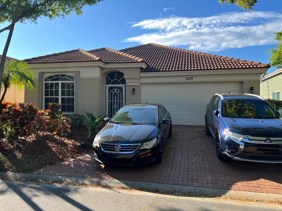5129 Elpine Way, Riviera Beach, Florida 33418