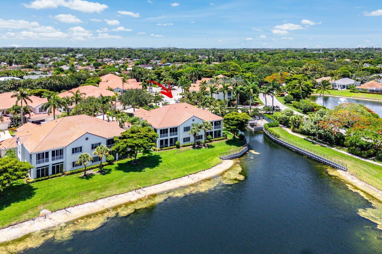 Image to showcase the property located at 112 Palm Bay Drive A