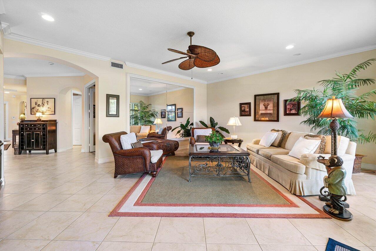 Image to showcase the property located at 112 Palm Bay Drive A
