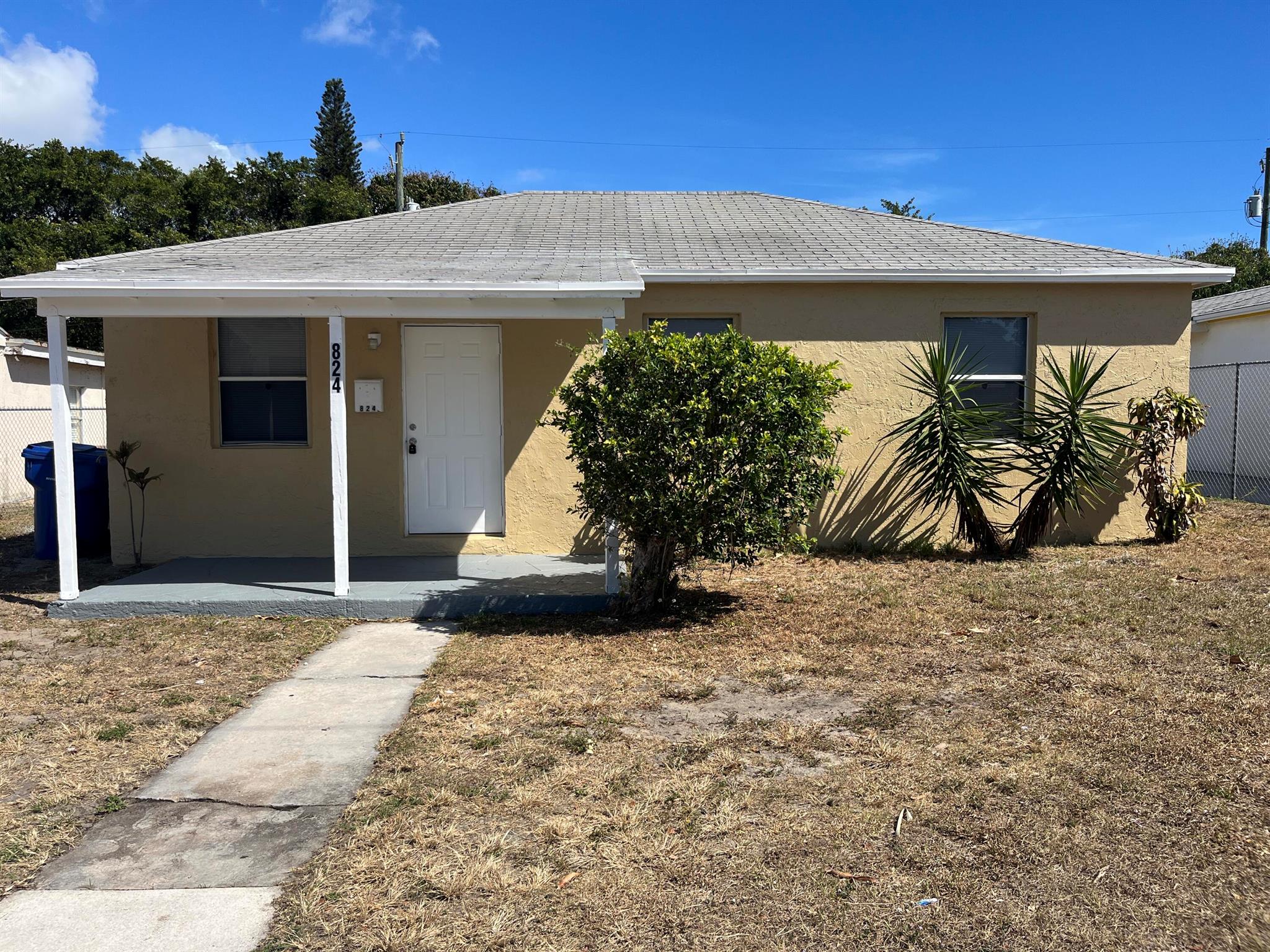 824 5th Street, Riviera Beach, Florida 33404