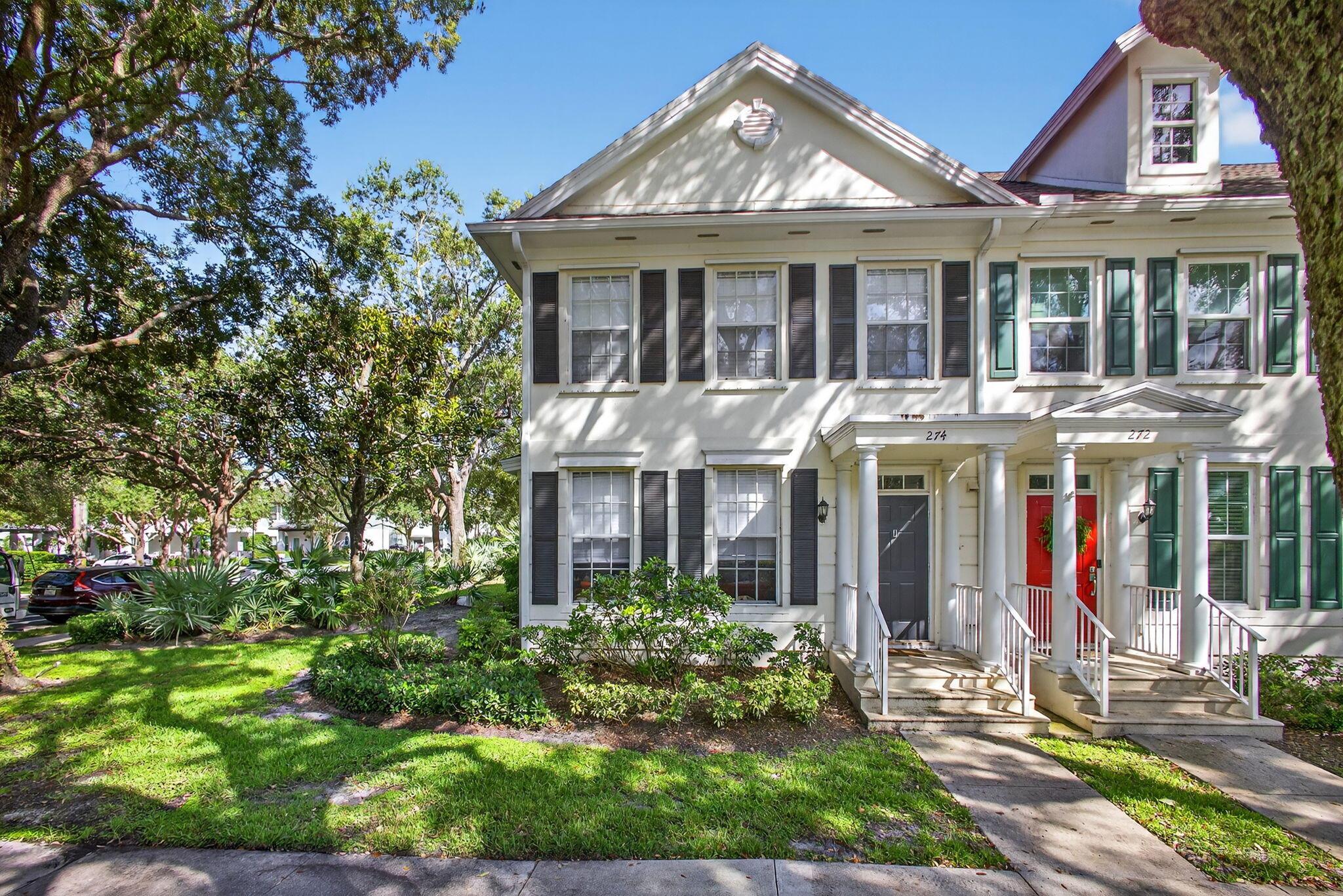 Renovated 3 Bedroom, 2.5 Bath Corner Townhouse w/2 Car Garage in Highly Sought After Charleston Court at Abacoa  Overlooking Community Pool. This 2 Story Home offers a Bright & Functional Layout. 1st Floor Features a Spacious Living Rm, Family Rm, Well-Appointed Kitchen, Powder Rm, Laundry Area, Understair Storage & Oversized Screened Patio, Perfect for Relaxing or Entertaining.  Upstairs, is Primary Suite Including Both a Walk In & Wall Closet, Both Outfitted with Built Ins for Optimal Organization.  2 Add'l Guest Bedrooms, 1 w/Walk In Closet & Both Feature Built Ins & Hall Bath w/Tub & Shower & Bonus Storage Closet in Hallway. Laminate Floors Throughout. Enjoy Living in Vibrant, Family Friendly Neighborhood just Steps from Abacoa's Shops, Restaurants, Public Golf Course, Roger Dean.....