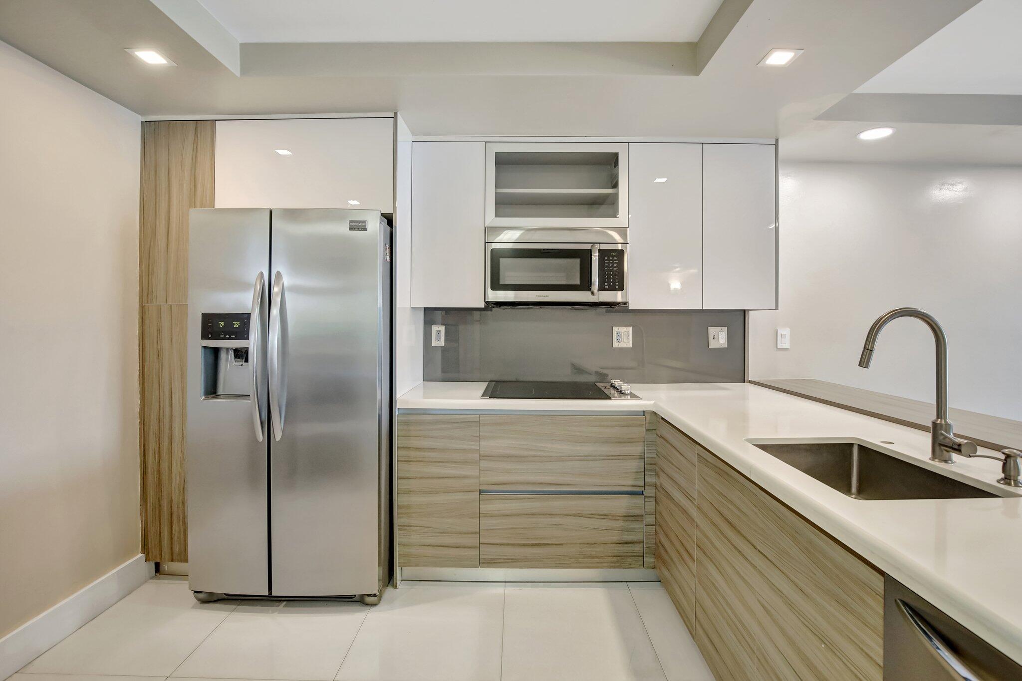 3600 170th Street Unit 407, North Miami Beach, Florida 33160