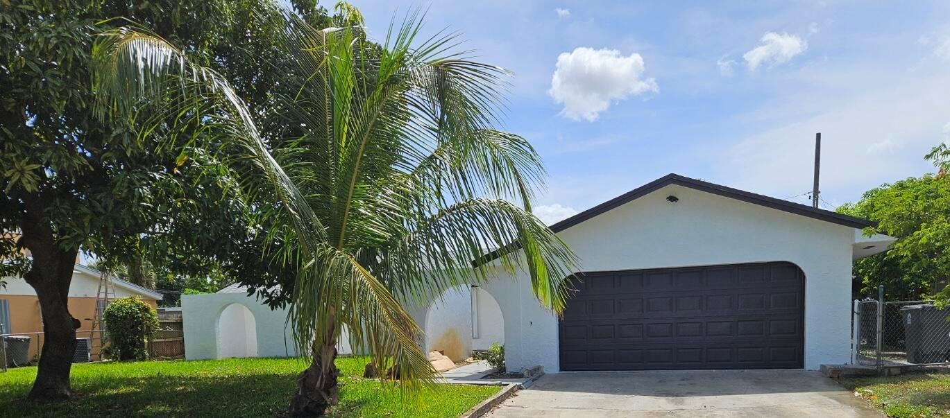1123 Woodbine Road, West Palm Beach, Florida 33417