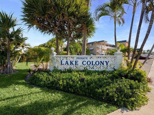 :Boaters Paradise !!Fully furnished turnkey 2BR//1BA in this active 55+community in North Palm Beach - move in ready. Features include - Pergo vinyl flooring, new hurricane impact windows & doors, 2019 AC with 10yr warranty, window coverings - drapes in master bedroom glass slider, white kitchen cabinets with butcher block counters - new LG refrigerator & LG dishwasher with warranty. Enjoy grilling by the pool while watching the boats go by. Near the beautiful Palm Beaches, 5 star restaurants, shopping, North Palm Beach Country Club, golf and Palm Beach International Airport. Fully furnished and turnkey - move right in !! WATERFRONT!!