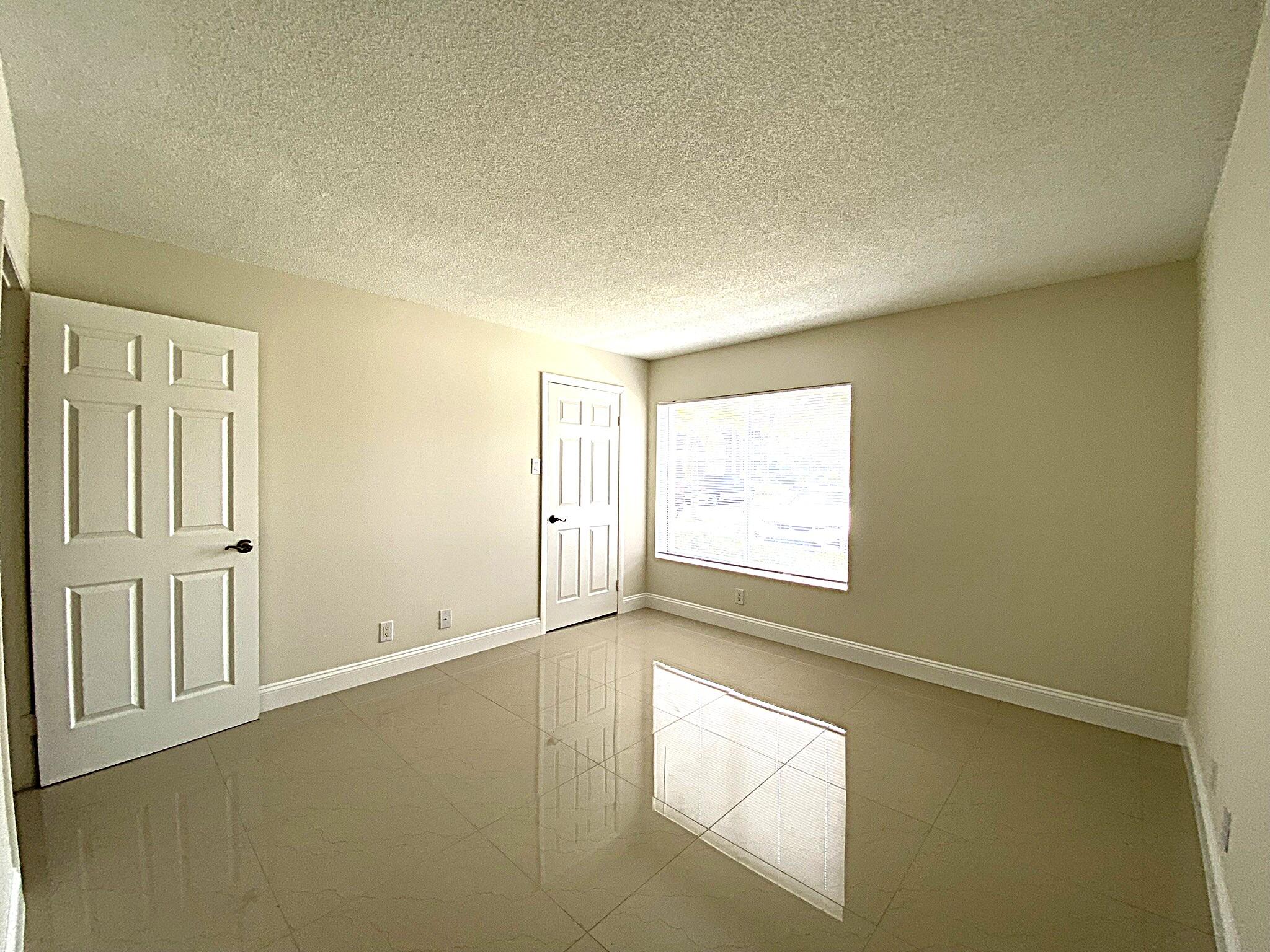 Homes for sale in Boynton Beach, FL | 815 W Boynton Beach Boulevard #7-102, Boynton Beach, FL 33426 | MLS# R11101547