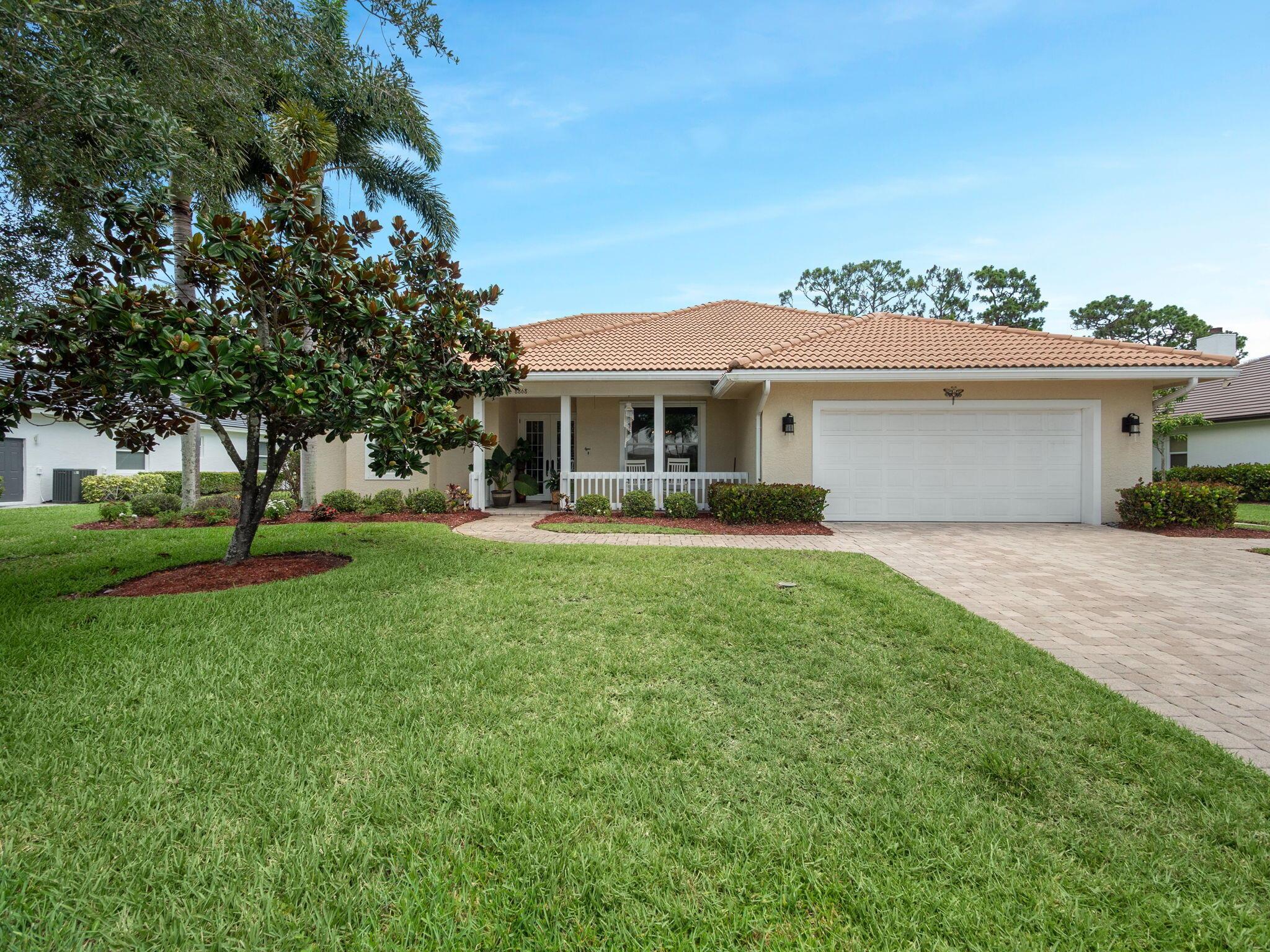 8868 Fishermans Wharf Drive, Stuart, Florida 34997
