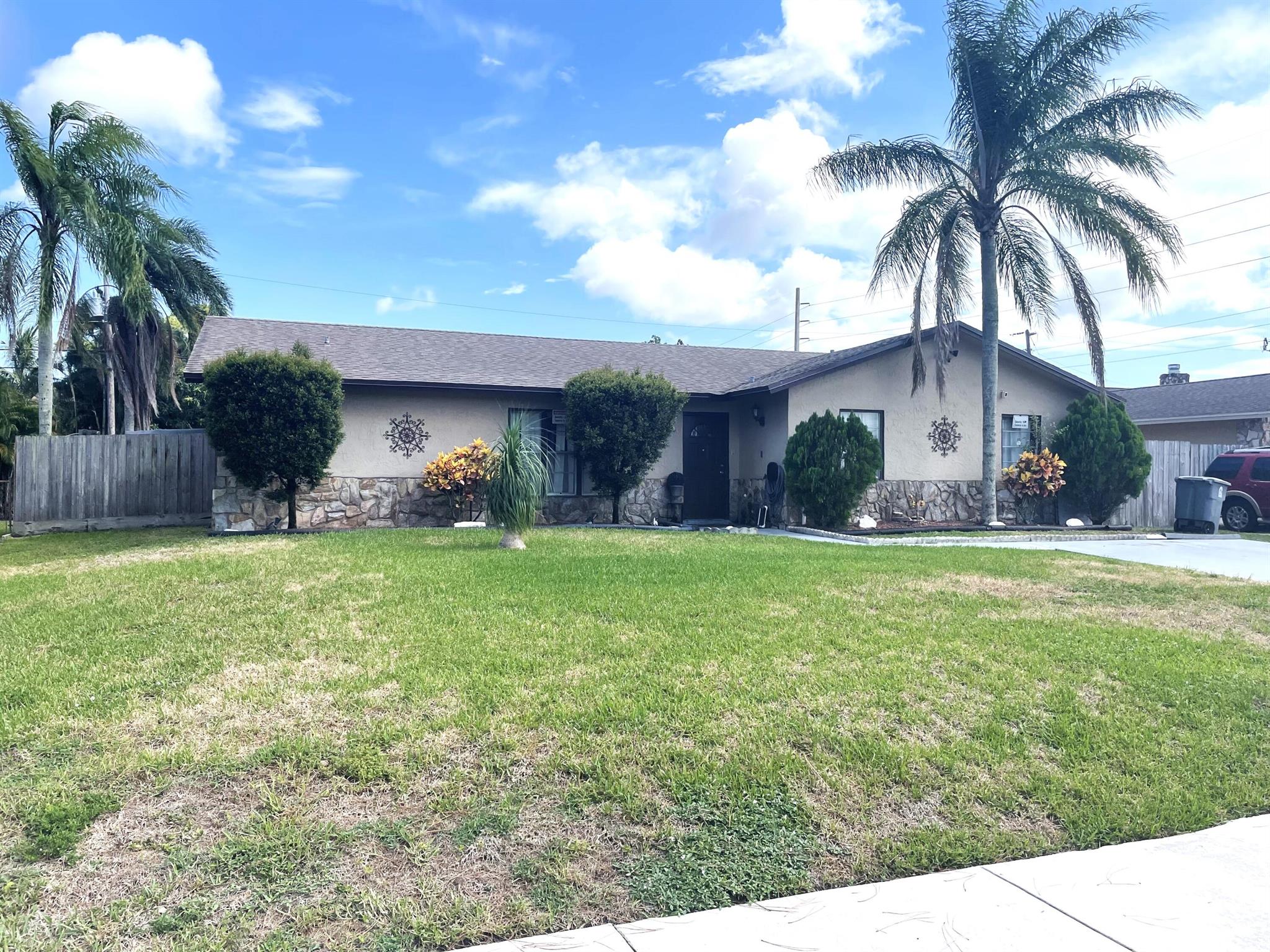 4958 Dolphin Drive, Lake Worth, Florida 33463