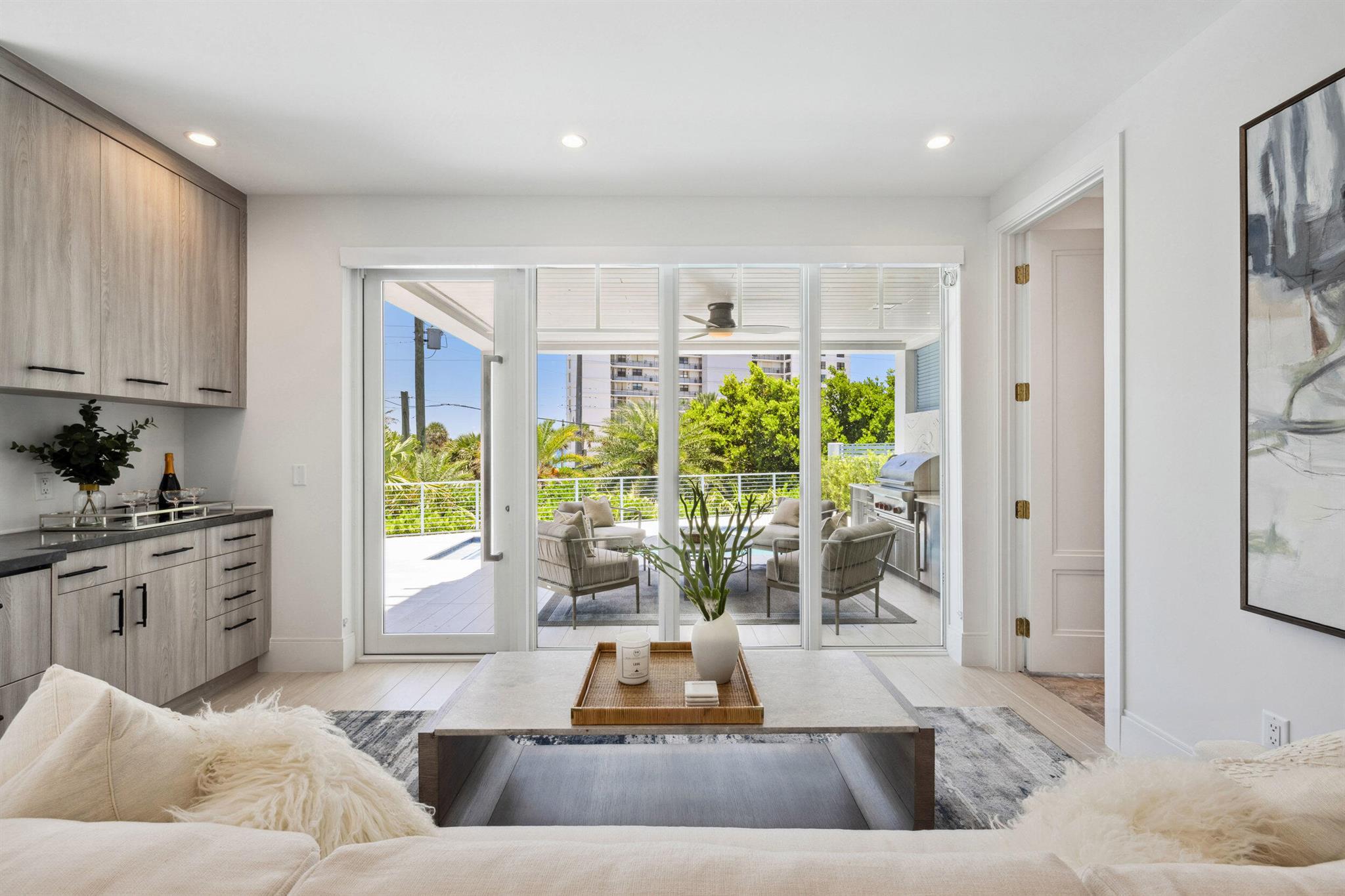 Image to showcase the property located at 461 Venus Drive 1