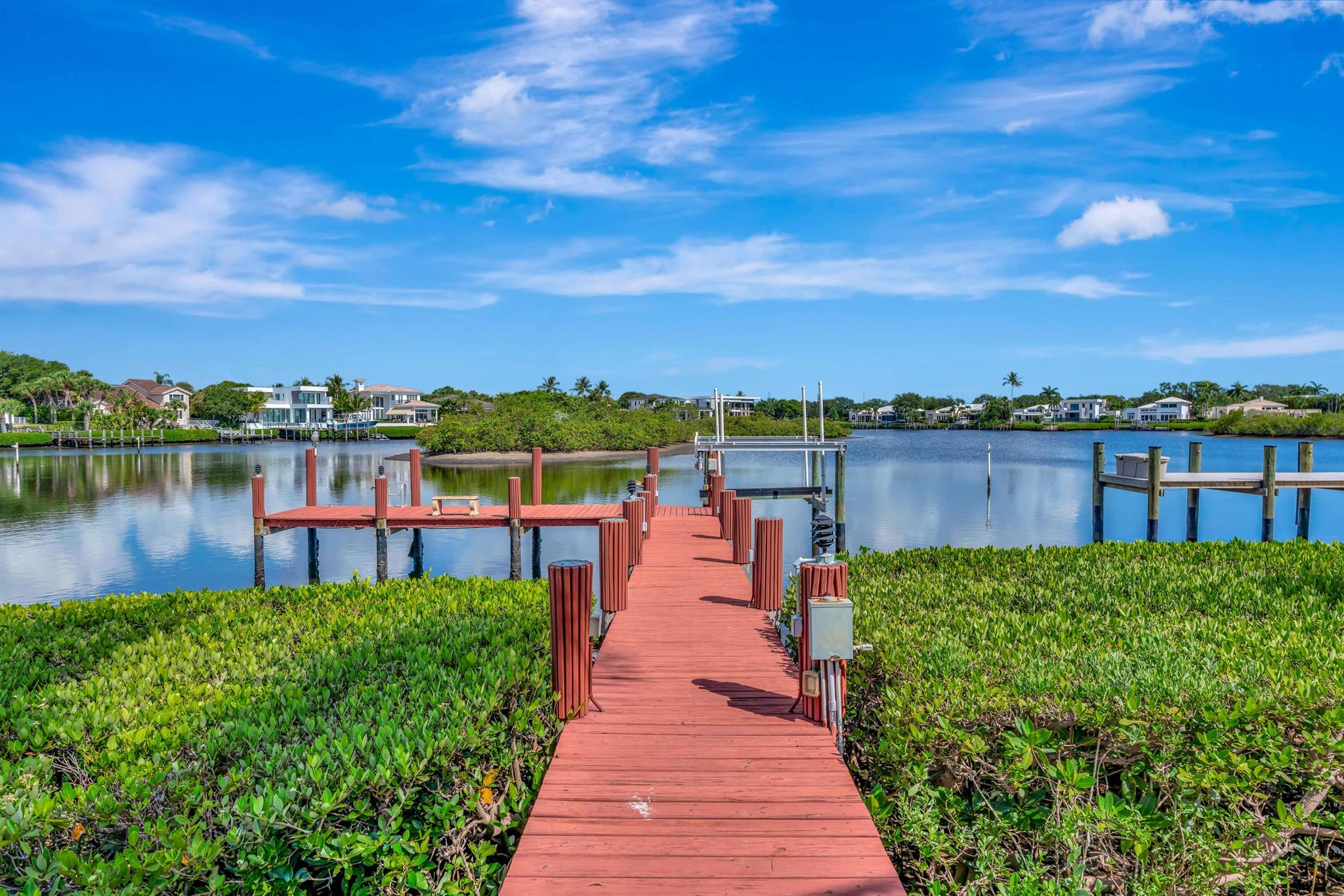 Image to showcase the property located at 102 Victory Drive