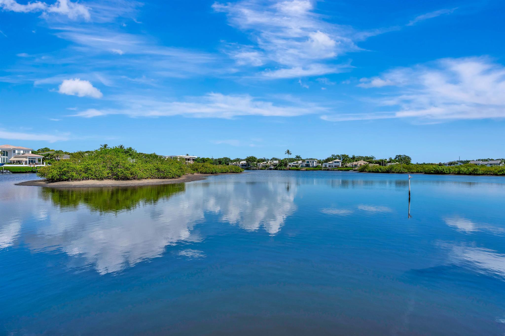 Image to showcase the property located at 102 Victory Drive