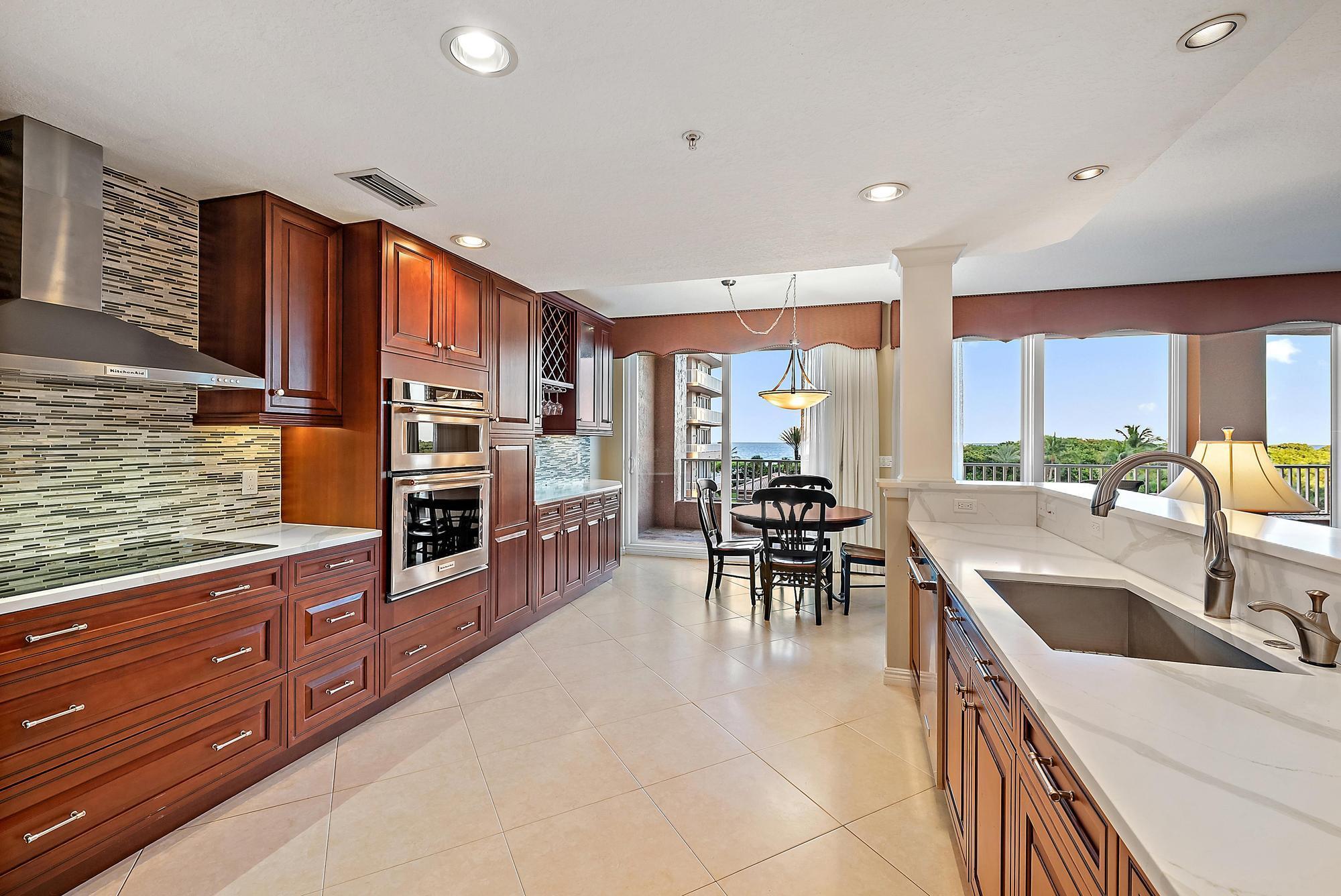 Image to showcase the property located at 700 Ocean Royale 302 Way 302