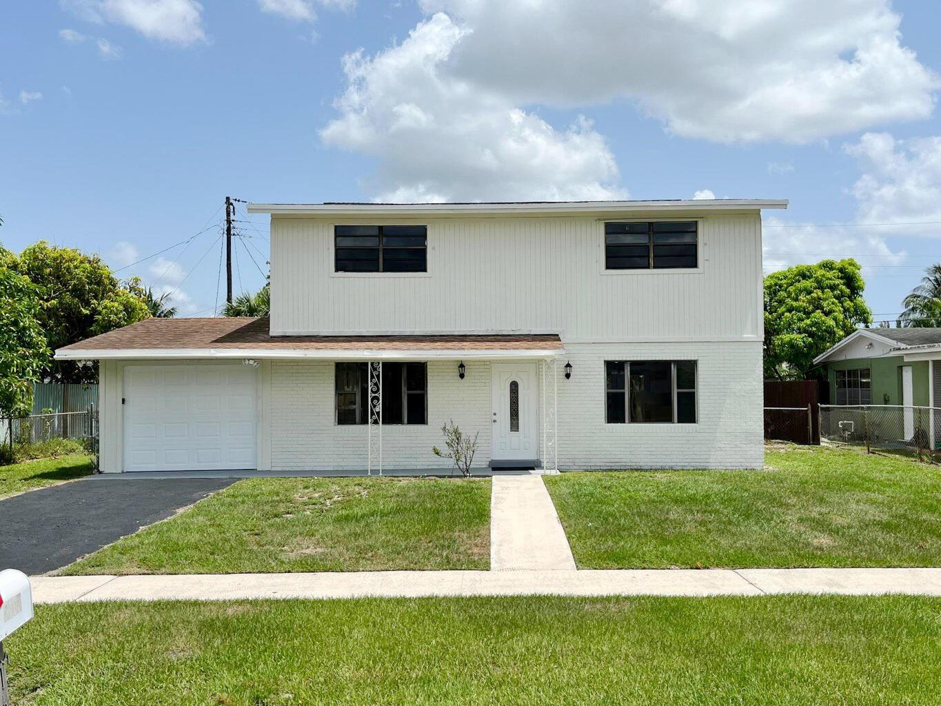 5163 Marion Place, West Palm Beach, Florida 33407