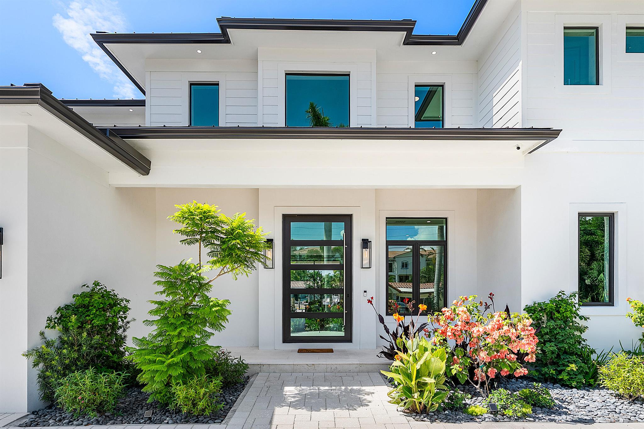 811 Chukker Road