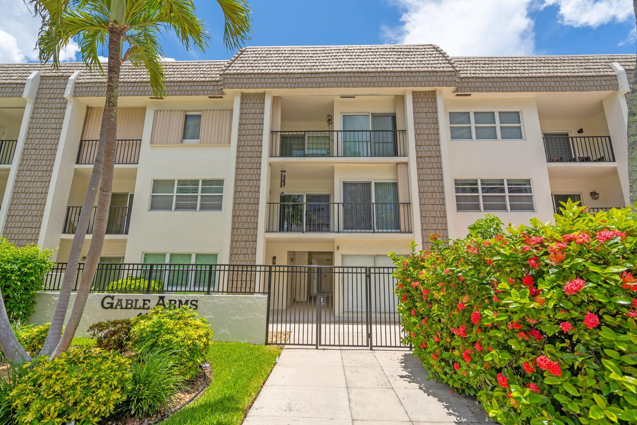 4143 Ocean Boulevard Unit 211, Fort Lauderdale, Florida 33308