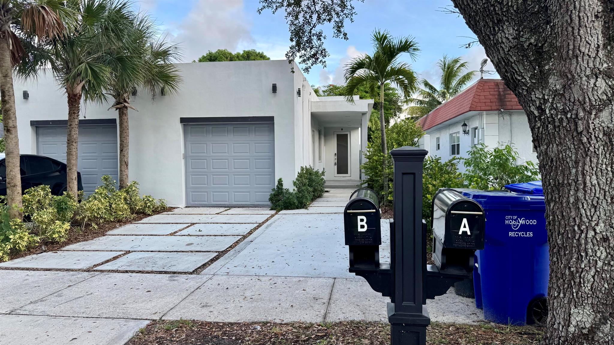 Homes for sale in Hollywood, FL | 5734 Buchanan Street #B, Hollywood, FL 33021 | MLS# R11103505