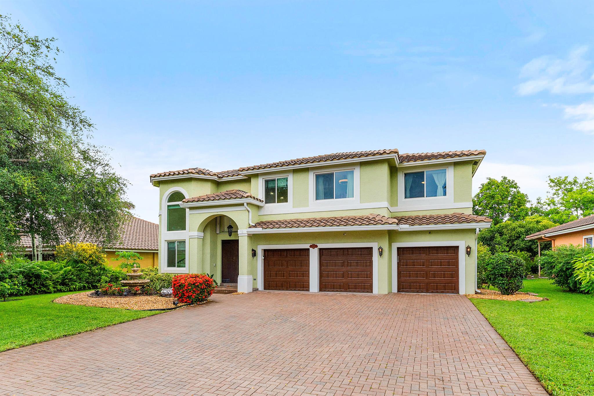 5783 48th Court, Coral Springs, Florida 33067