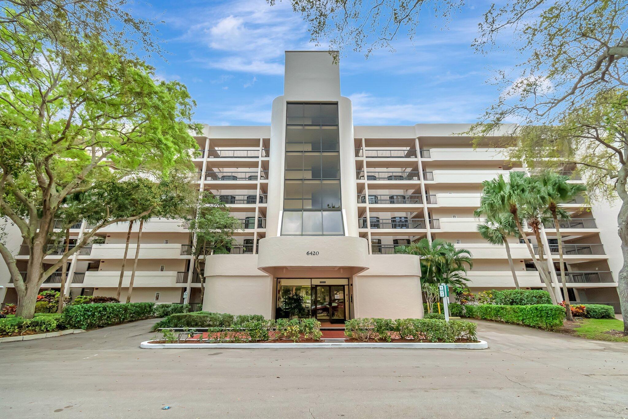 Welcome to this stunning, fully renovated ground-floor condo in a desirable 55+ Boca Raton community! This beautiful unit has been updated top to bottom with modern finishes and offers a private entrance, spacious in-unit laundry room, and an enormous Florida room that opens to your own garden space--perfect for outdoor living. All milestone inspections have been completed and paid in full for peace of mind. Enjoy resort-style living with community amenities including a gym and pool. Live like a single-family home with the ease of condo life in Boca Del Mar!