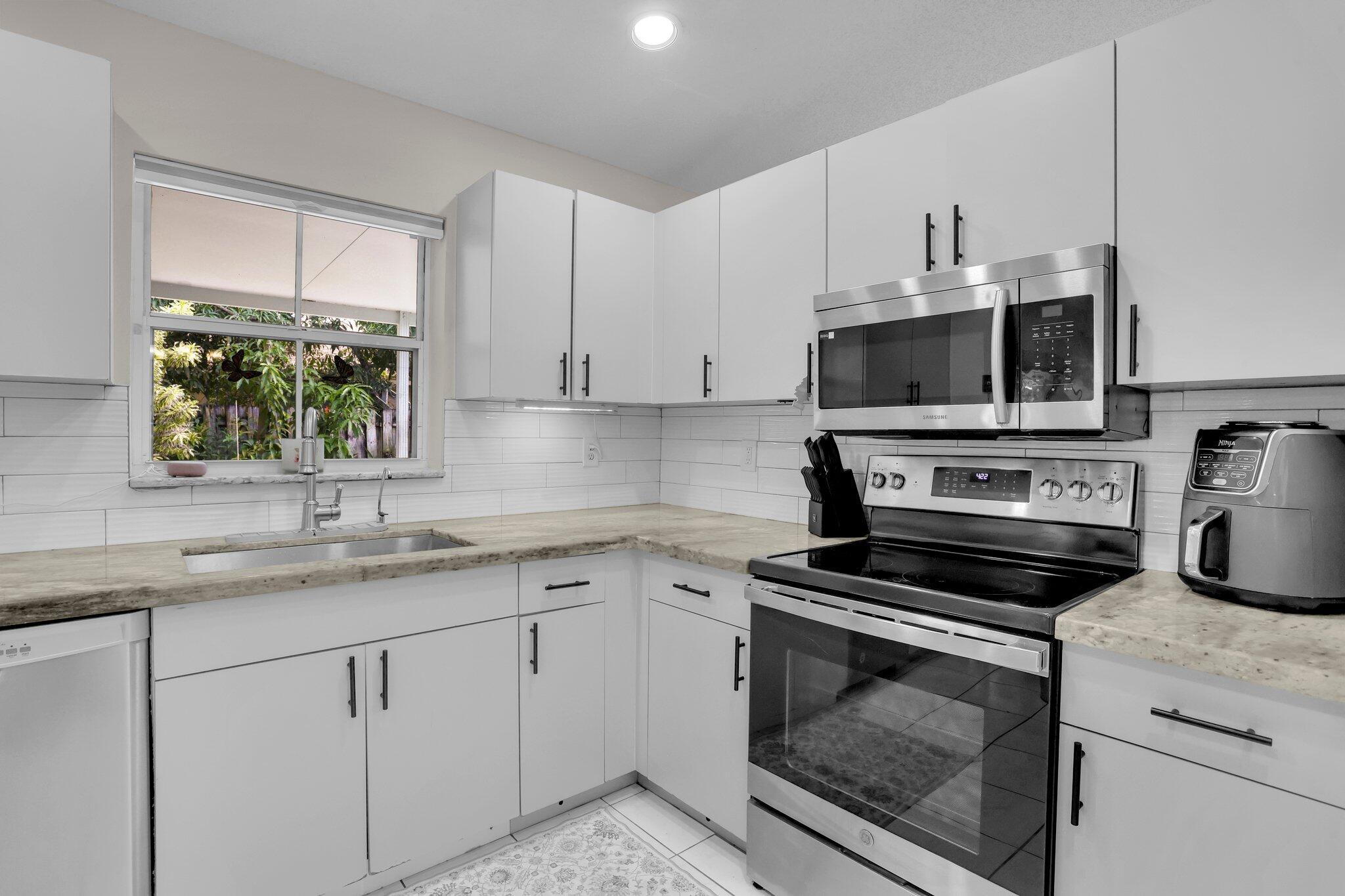 4764 NW 14th Drive