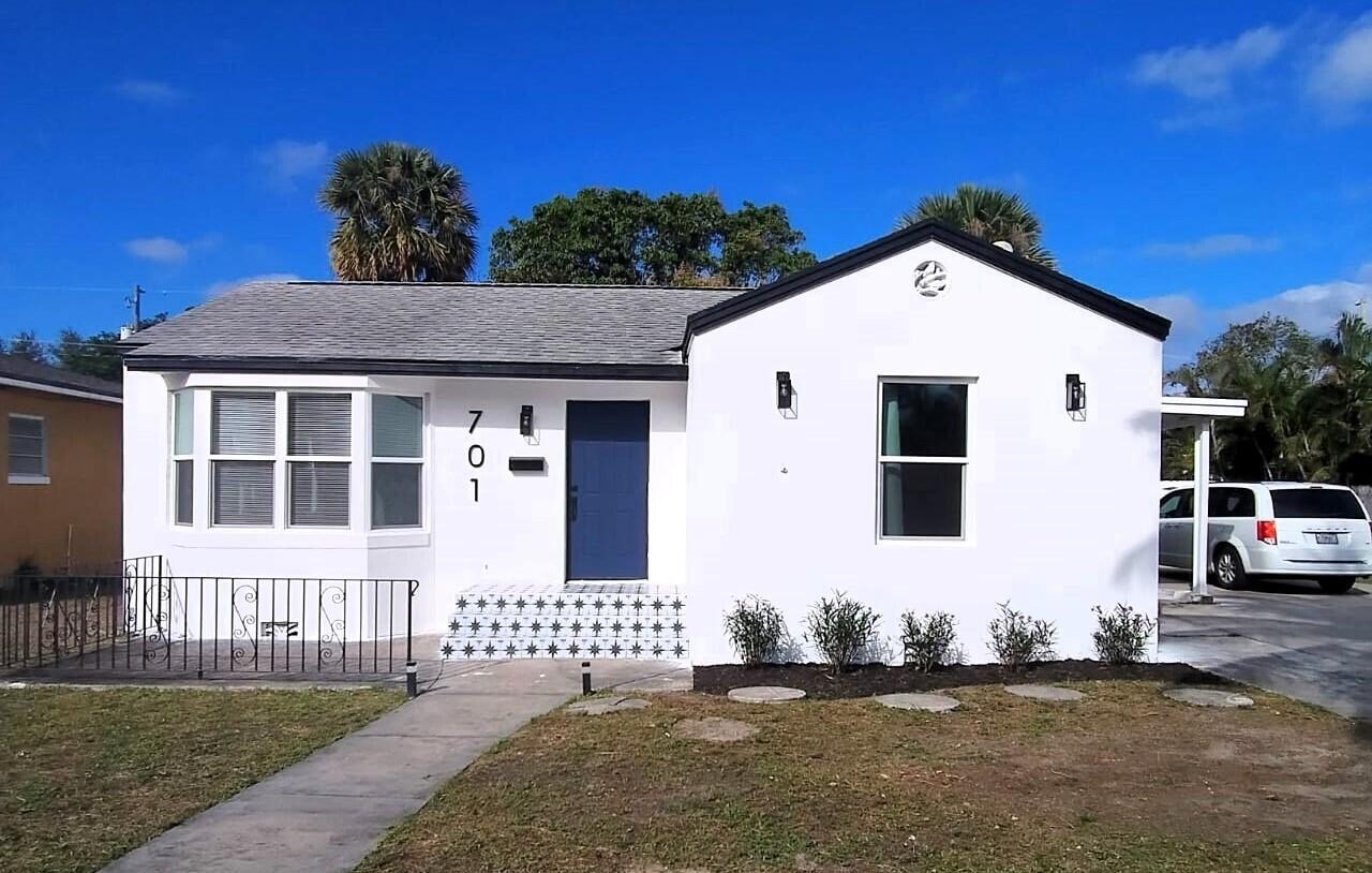 701 37th Street, West Palm Beach, Florida 33407